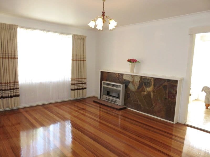 40 Burton Street, Lalor VIC 3075, Lalor - Thumbnail 4