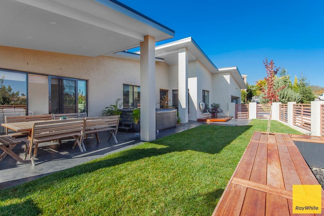 1 She-Oak Place, Jerrabomberra - Image 1