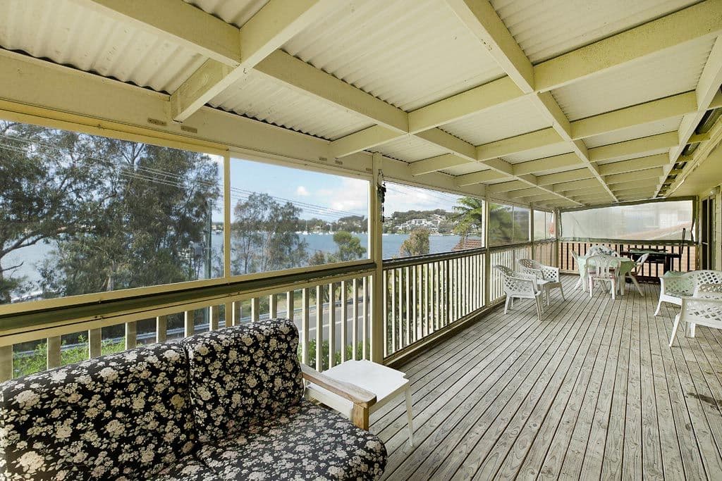 74 Alexander Parade, Arcadia Vale - Thumbnail 2