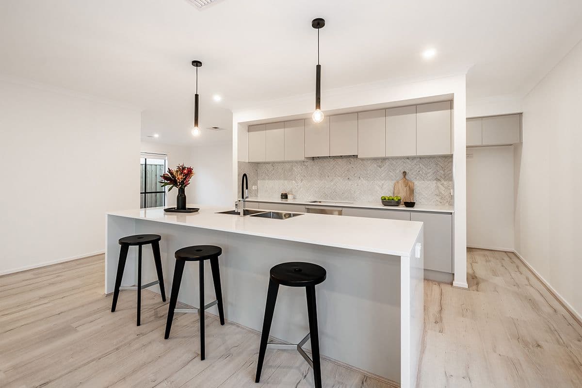 6 Cochin Drive, Clyde North VIC 3978, Clyde North - Thumbnail 6