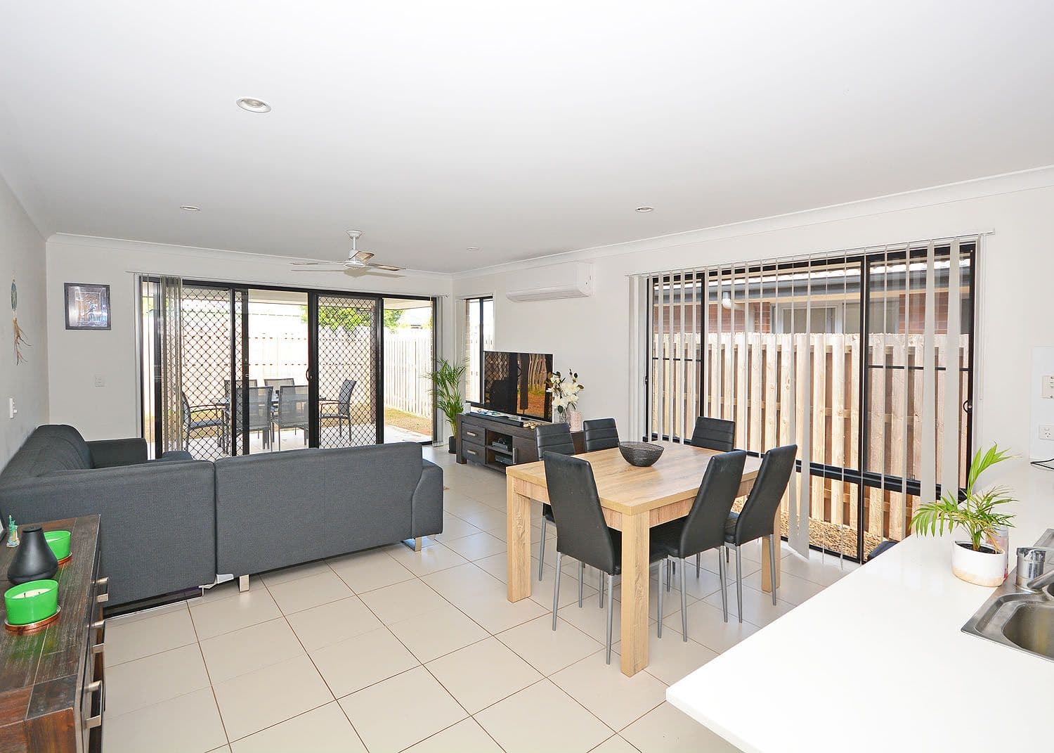 14 Roebuck Street, Urraween QLD 4655, Urraween - Thumbnail 7