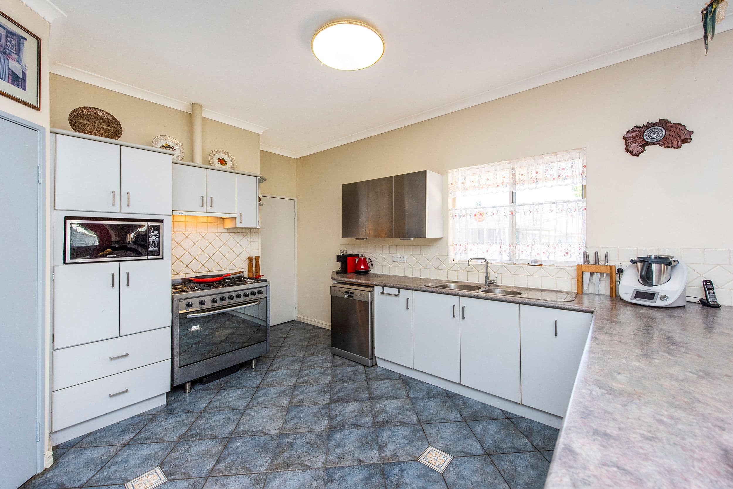 38 Bert Street, Gosnells WA 6110, Gosnells - Thumbnail 7