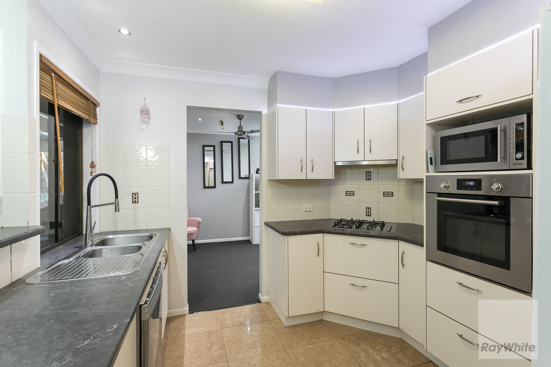2 Begonia Crescent, Mount Cotton QLD 4165, Mount Cotton - Thumbnail 2