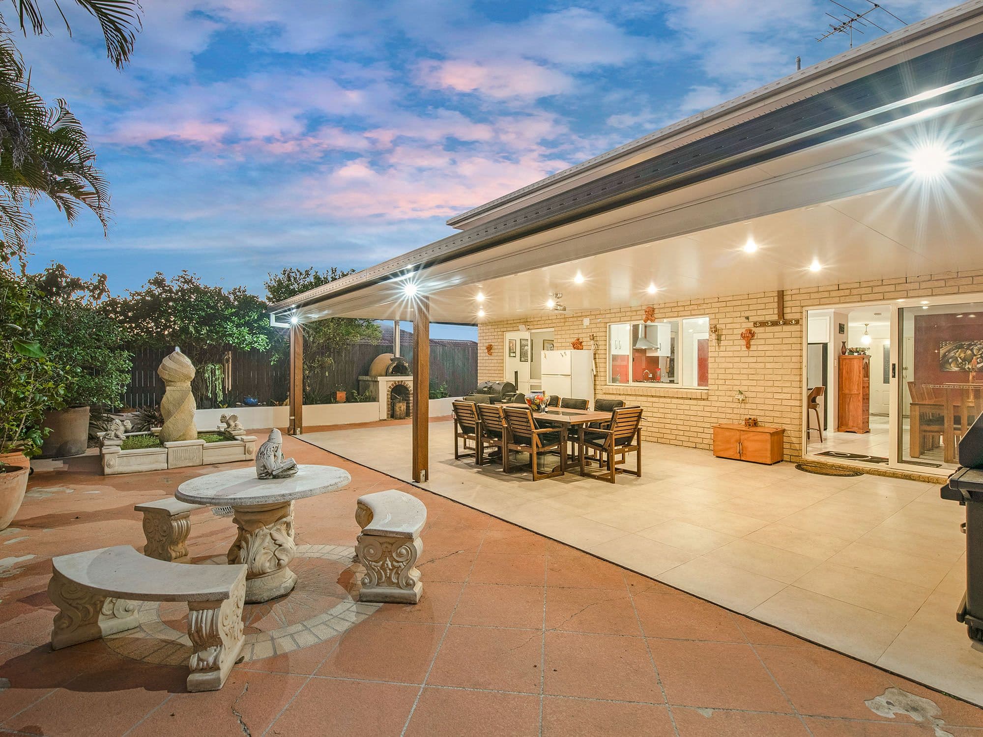 31 Oakley Street, Carindale QLD 4152, Carindale - Thumbnail 3