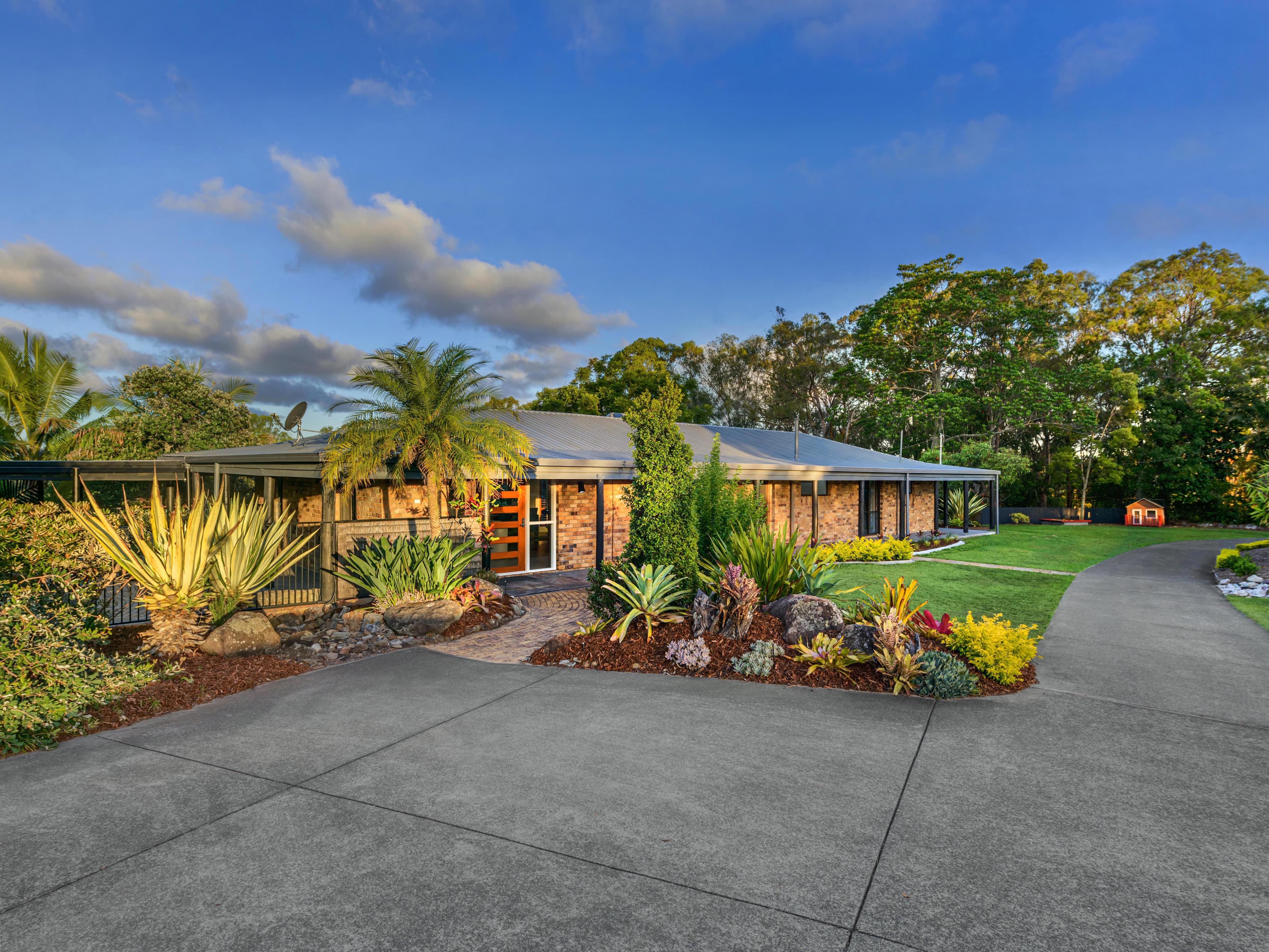 1 Stuckey Close, Willow Vale QLD 4209, Willow Vale - Image 1