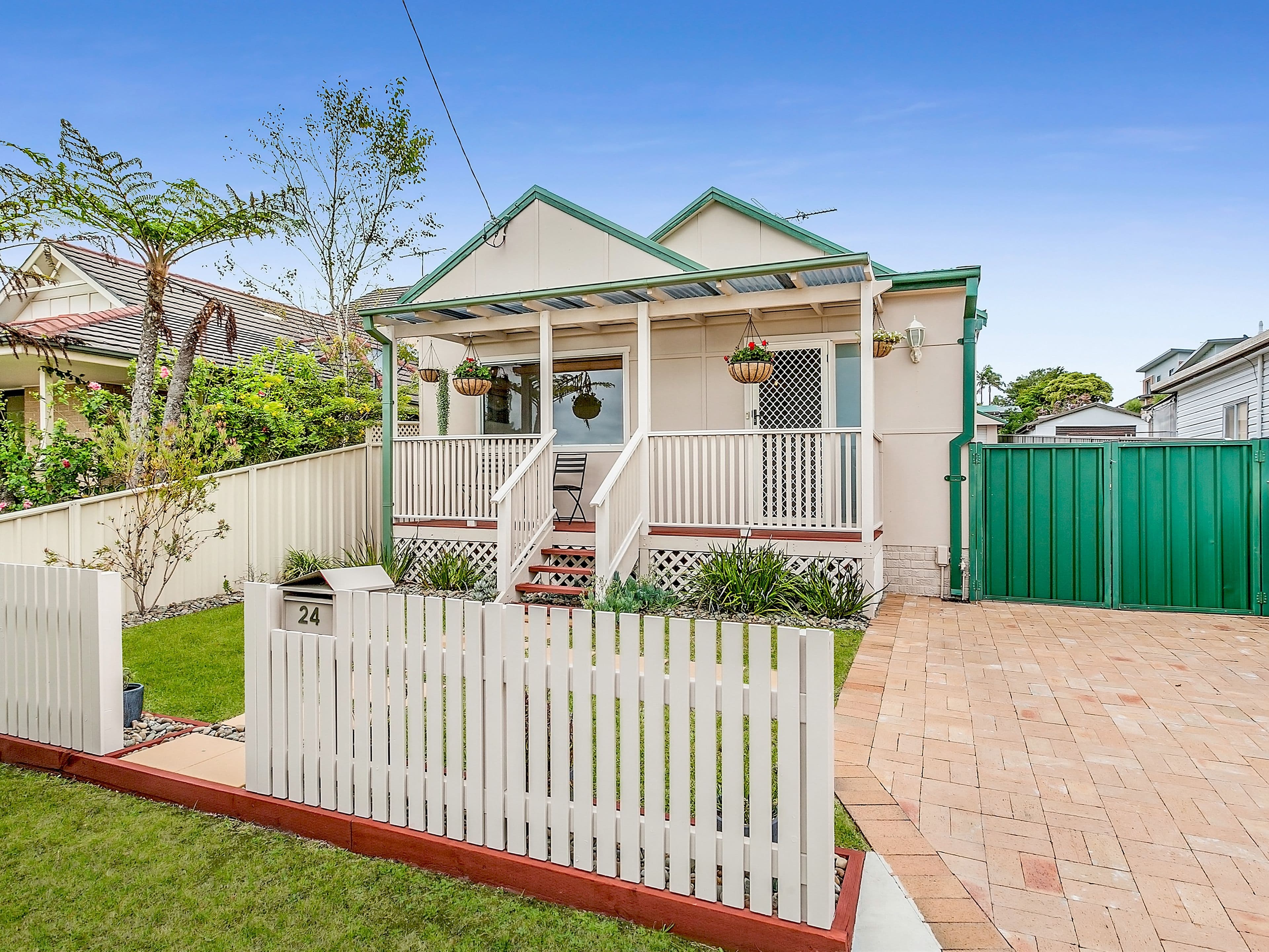 24 Hay Street, Helensburgh - Thumbnail 8