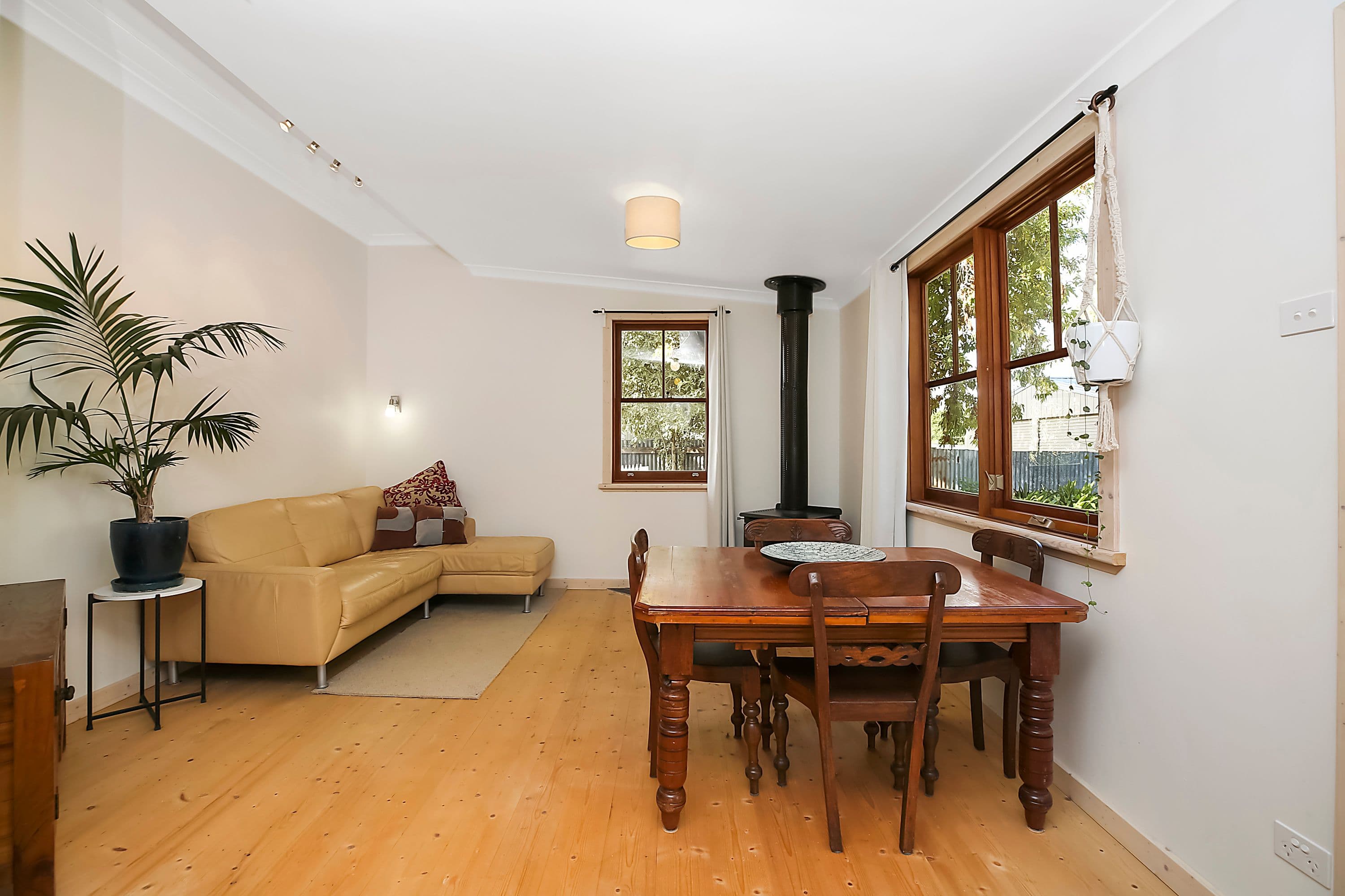 25 Ziegler Parade, Allansford VIC 3277, Allansford - Thumbnail 5