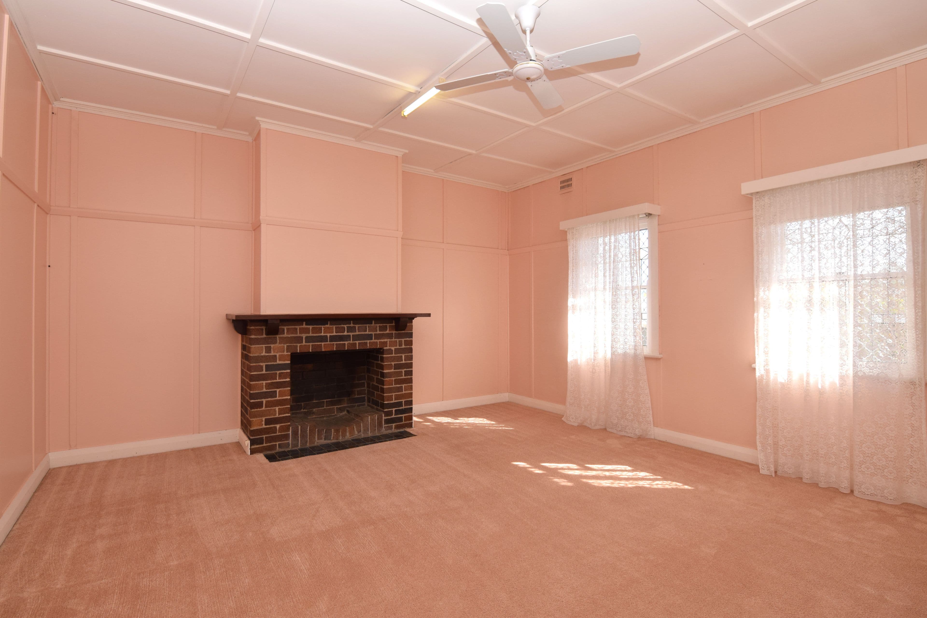 359 Rouse Street, Tenterfield NSW 2372, Tenterfield - Thumbnail 3