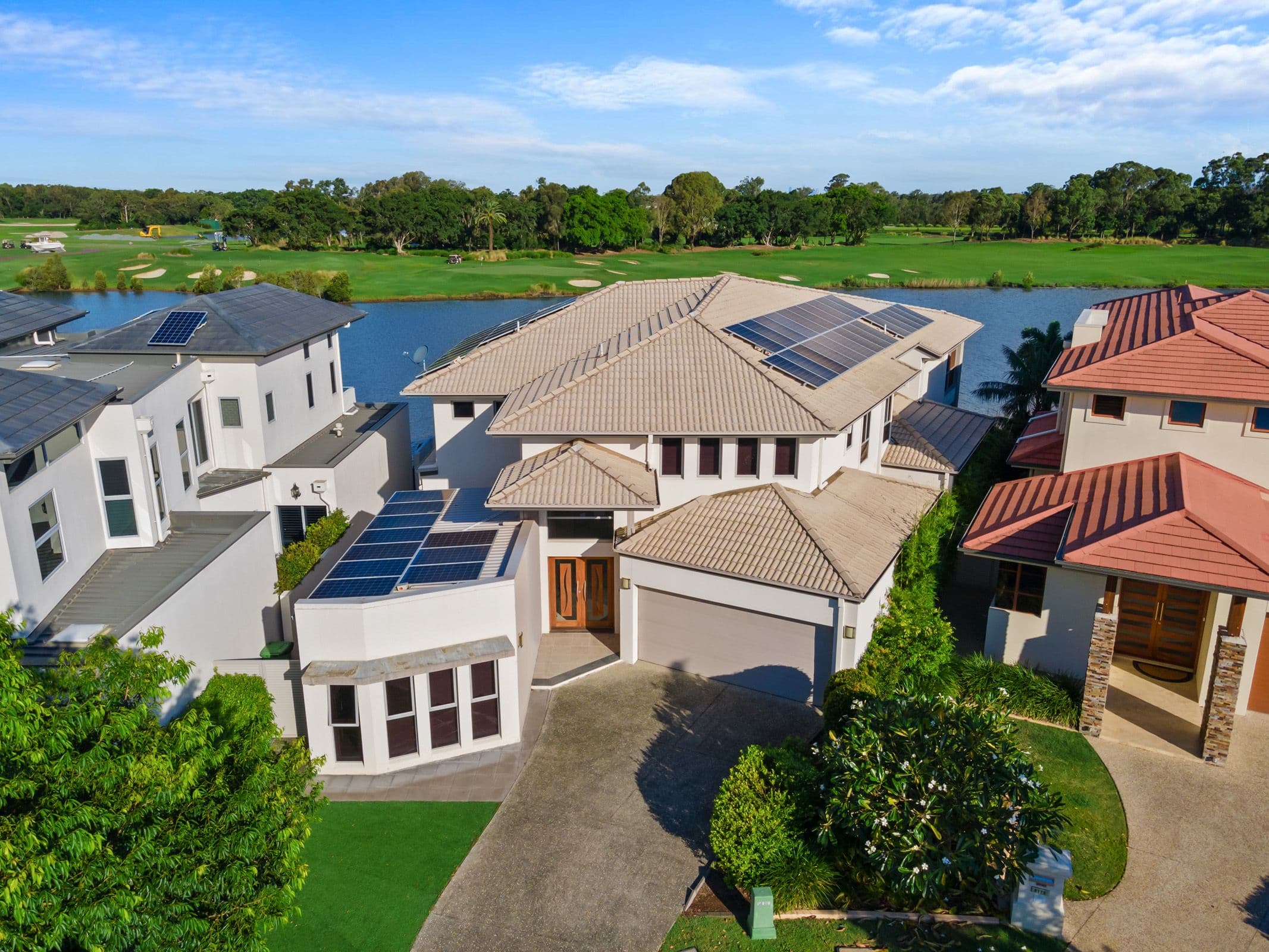 6173 Murten Court, Hope Island QLD 4212, Hope Island - Thumbnail 4