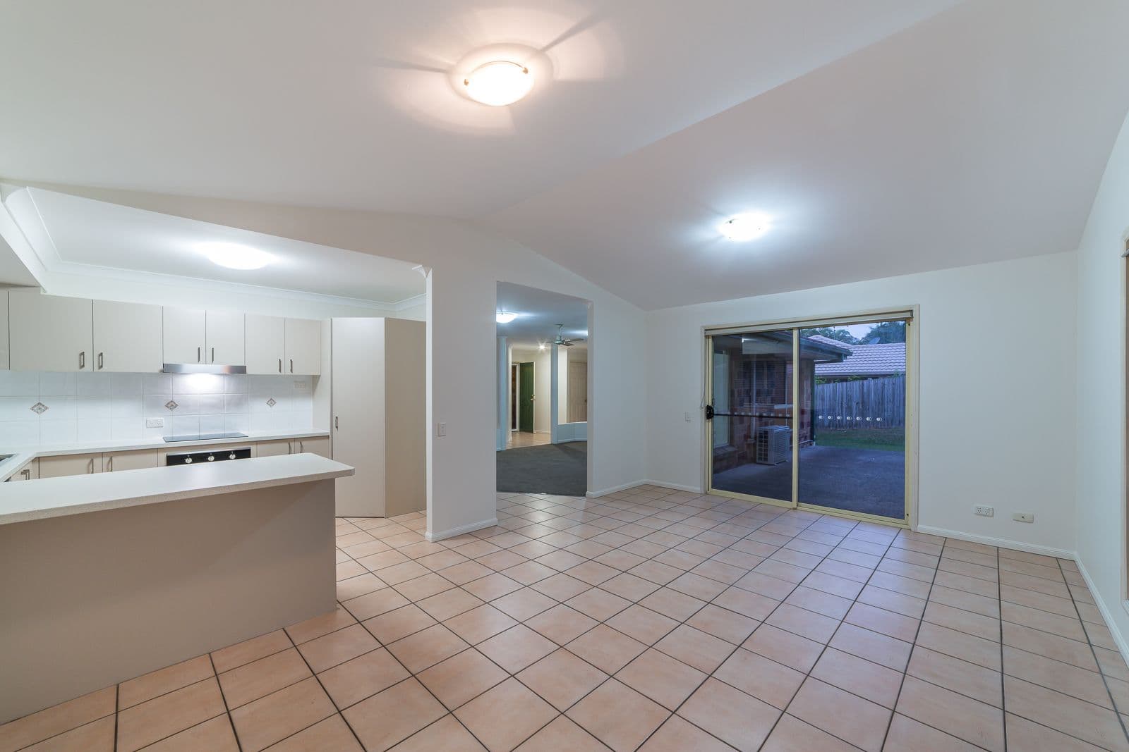 6 Stephens Street, Upper Coomera QLD 4209, Upper Coomera - Thumbnail 4
