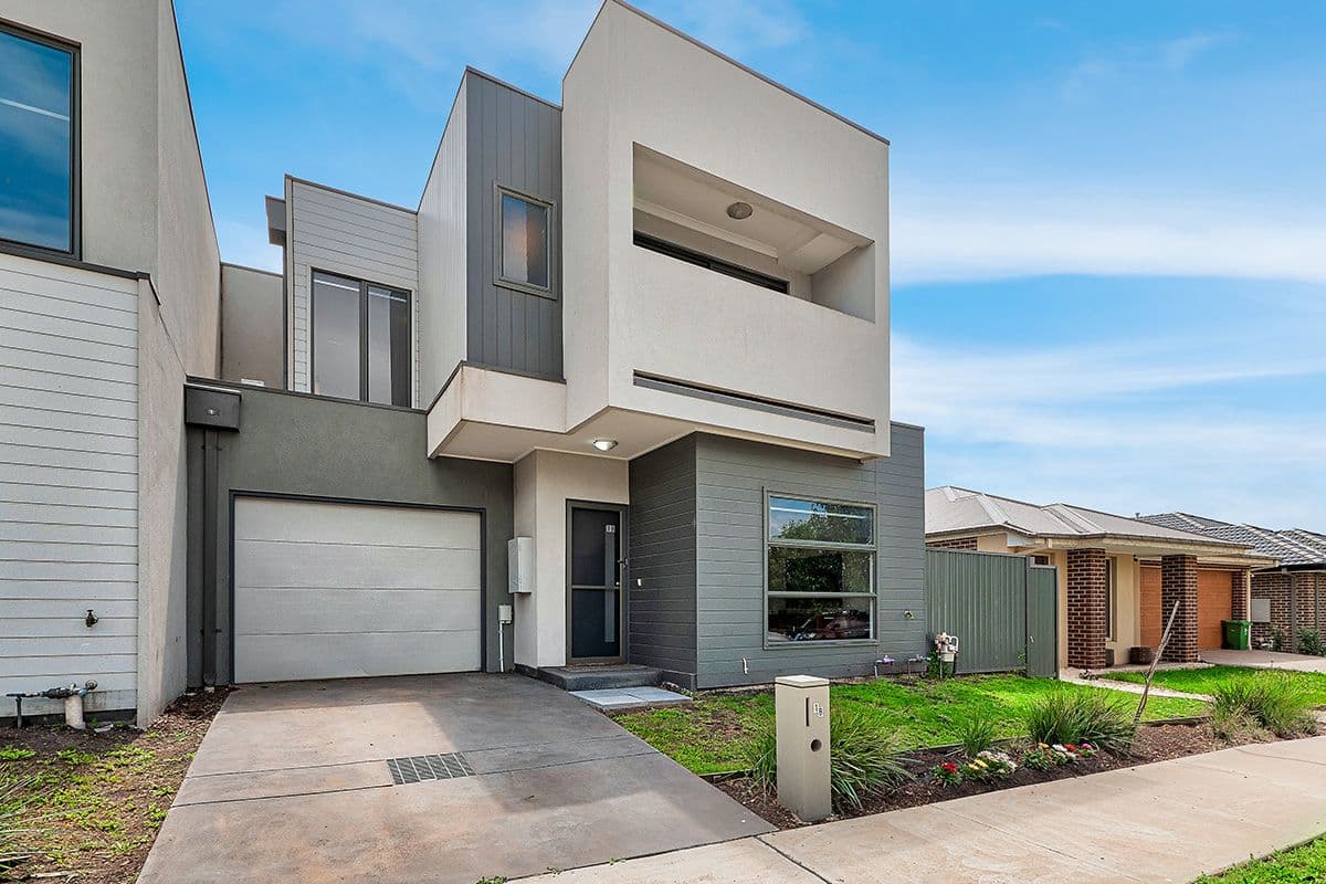 1B Burchill Avenue, Cranbourne East VIC 3977, Cranbourne East - Image 1