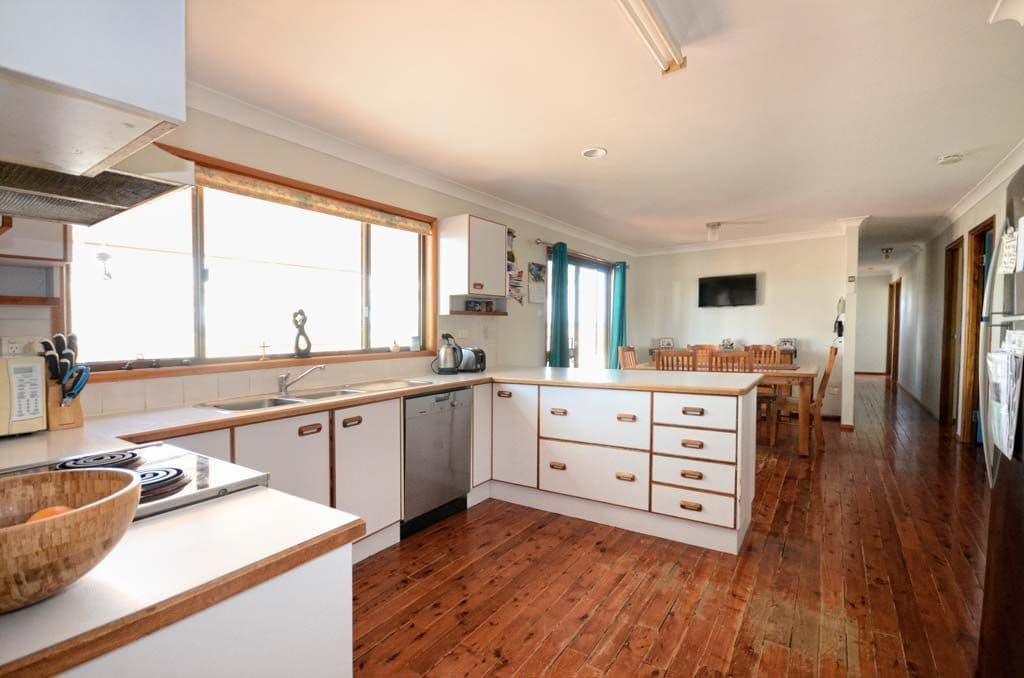 43276 Burnett Highway, Jambin QLD 4702, Jambin - Thumbnail 5