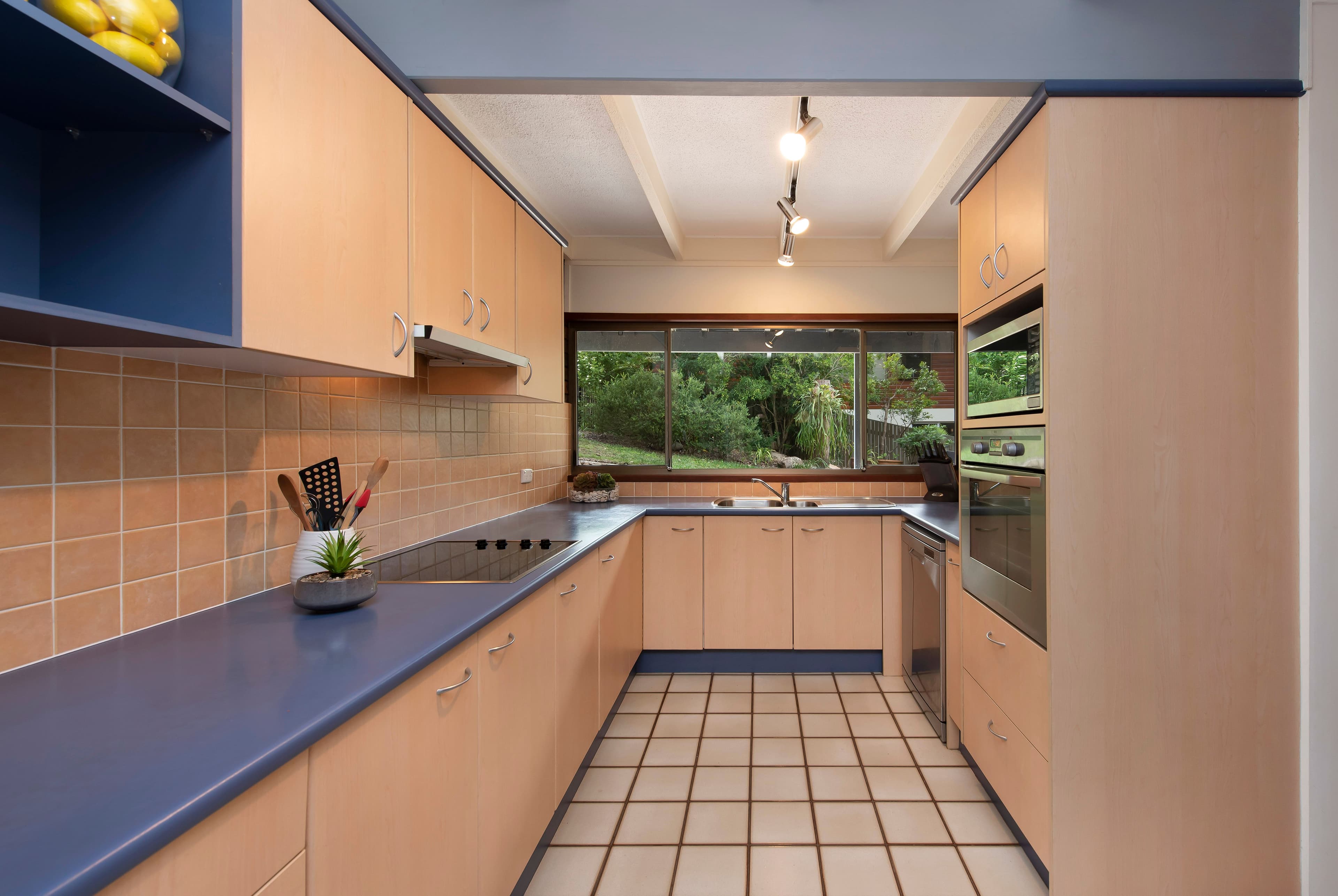 39 Nambruk Street, The Gap QLD 4061, The Gap - Thumbnail 7