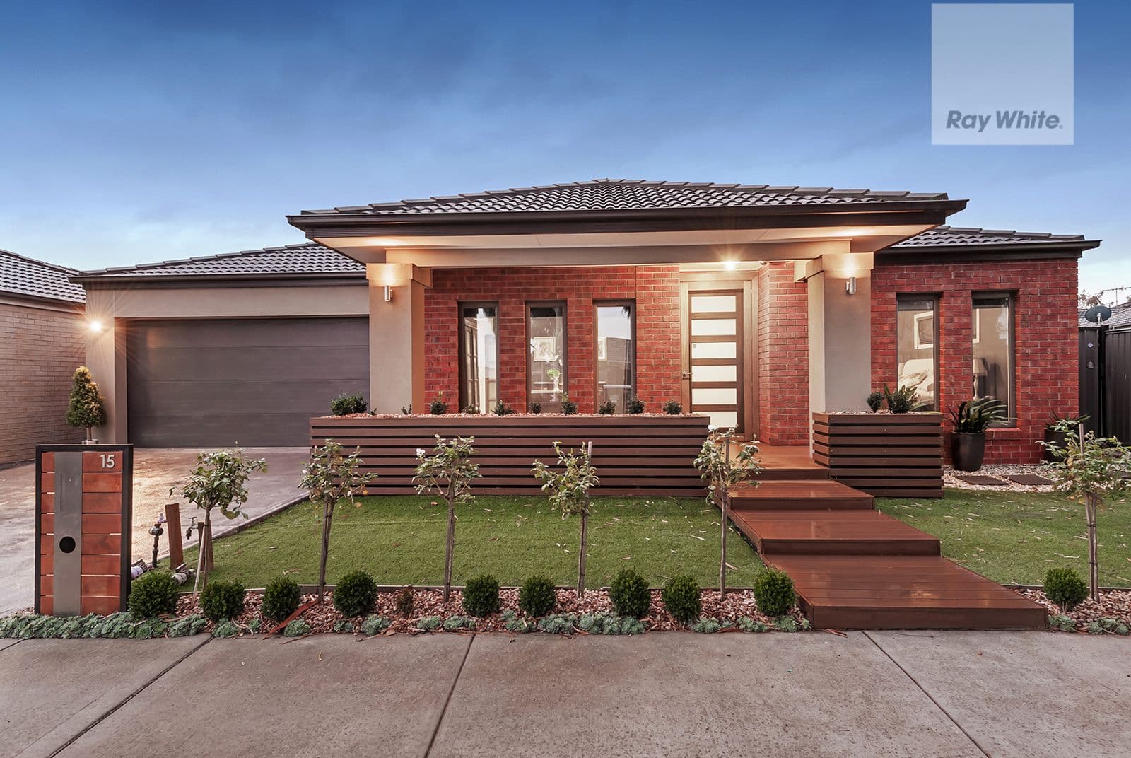 15 Eveline Street, Craigieburn VIC 3064, Craigieburn - Image 1