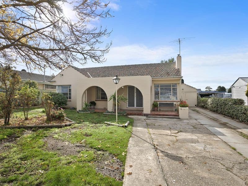 16 Baird Street, Ararat VIC 3377, Ararat - Image 1
