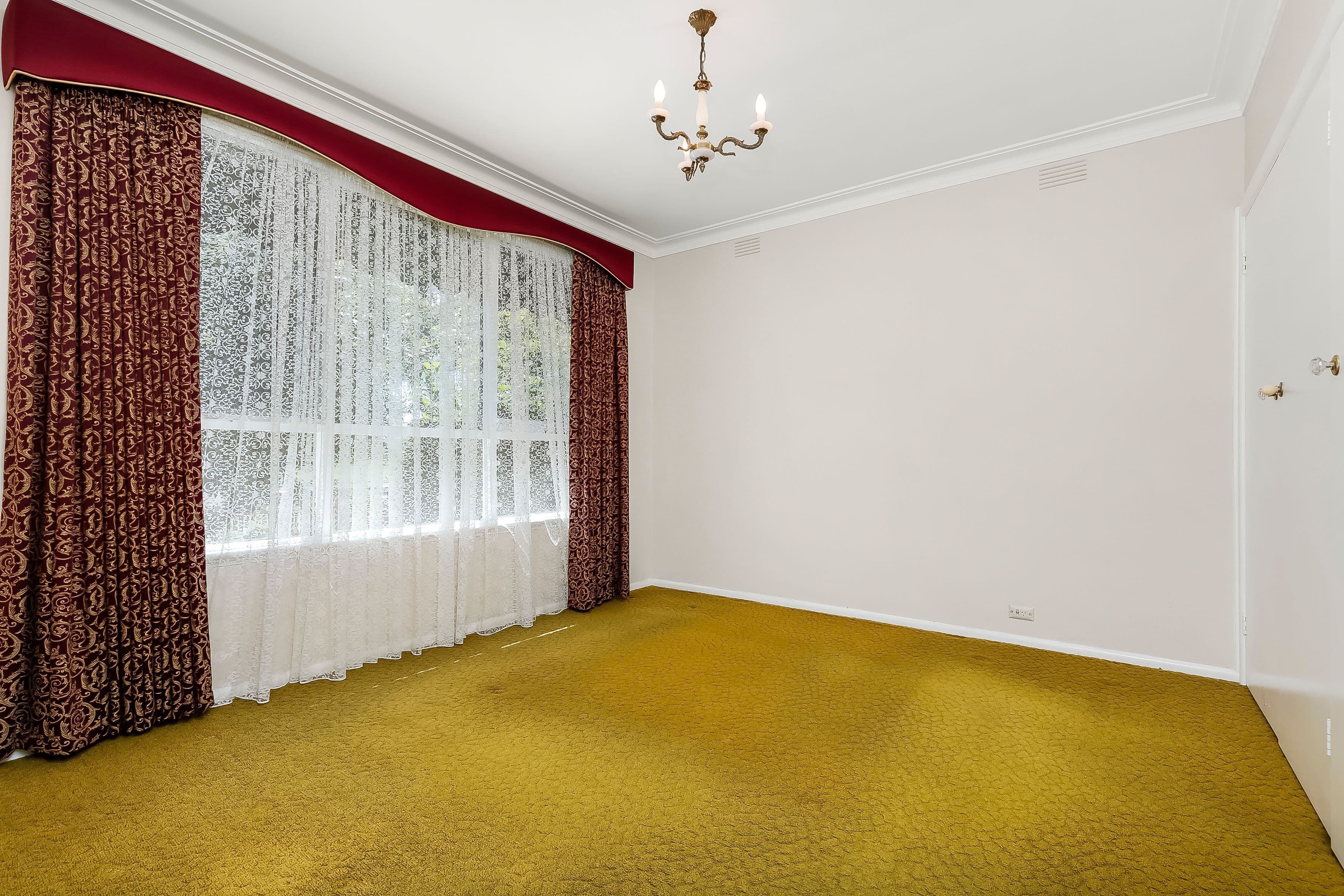 94 Watsons Road, Glen Waverley VIC 3150, Glen Waverley - Thumbnail 4
