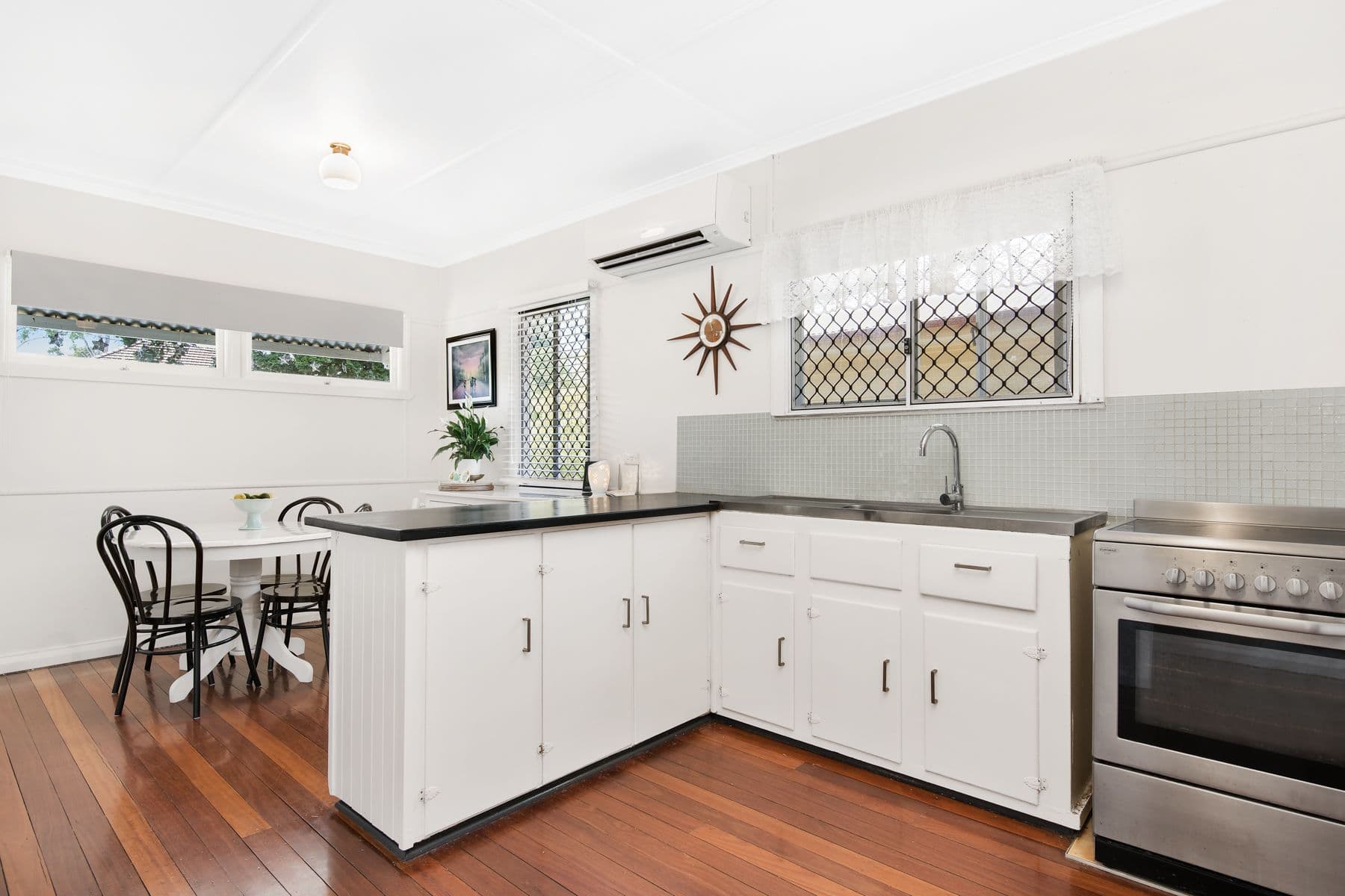 98 Gillies Street, Zillmere QLD 4034, Zillmere - Thumbnail 7