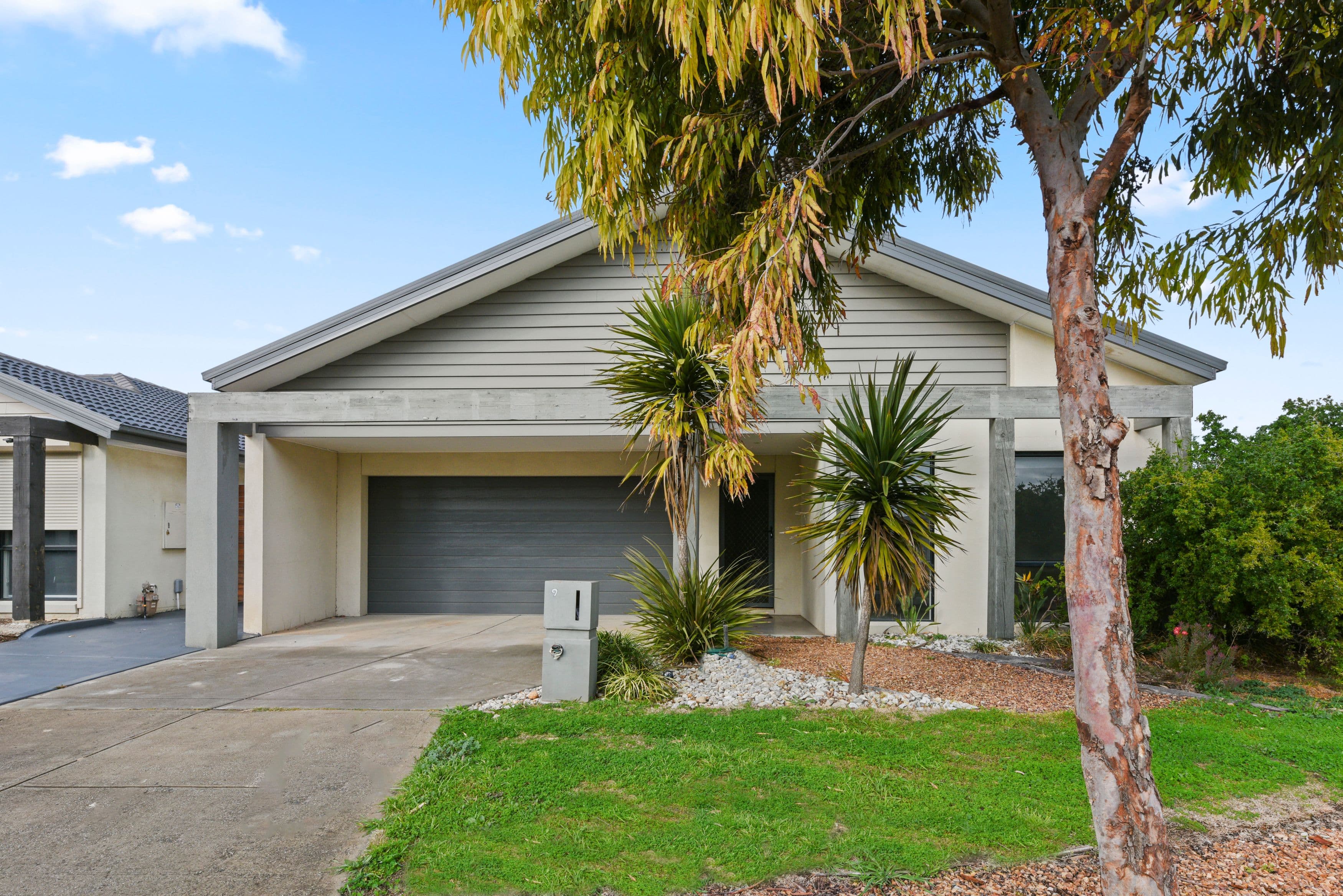 9 Cooma Place, Burnside Heights VIC 3023, Burnside Heights - Image 1