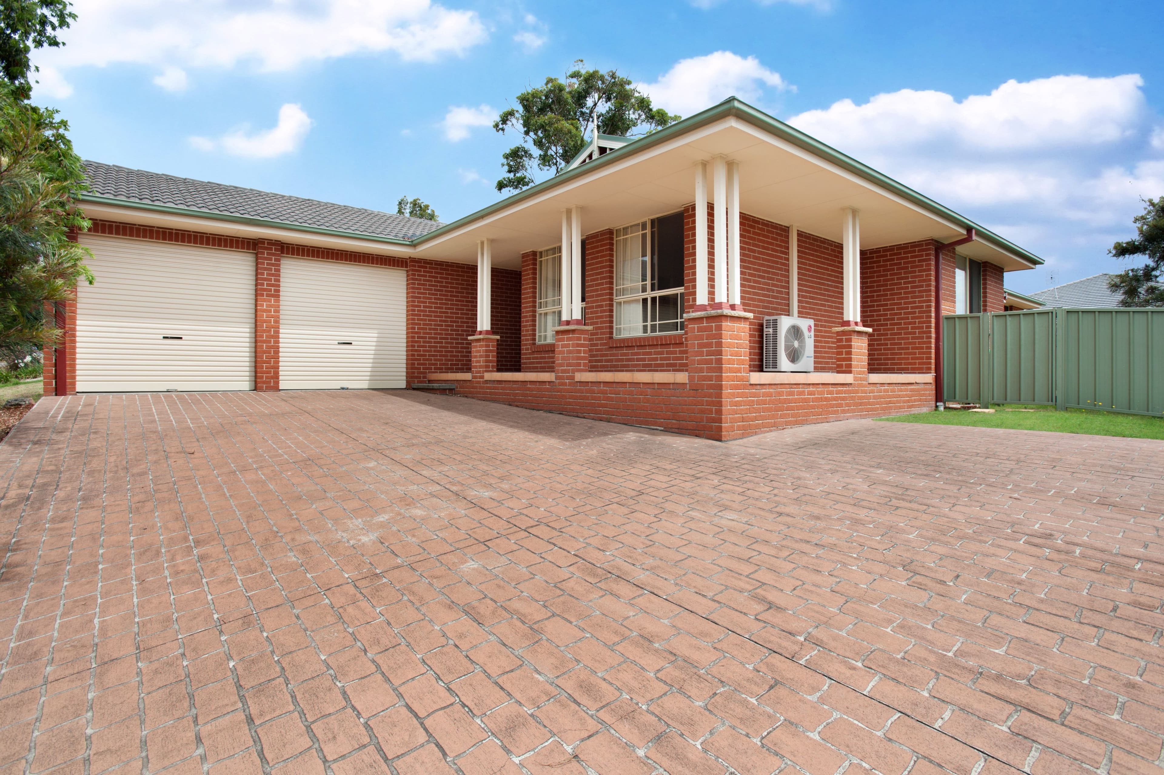 24 Kilshanny Avenue, Ashtonfield - Image 1