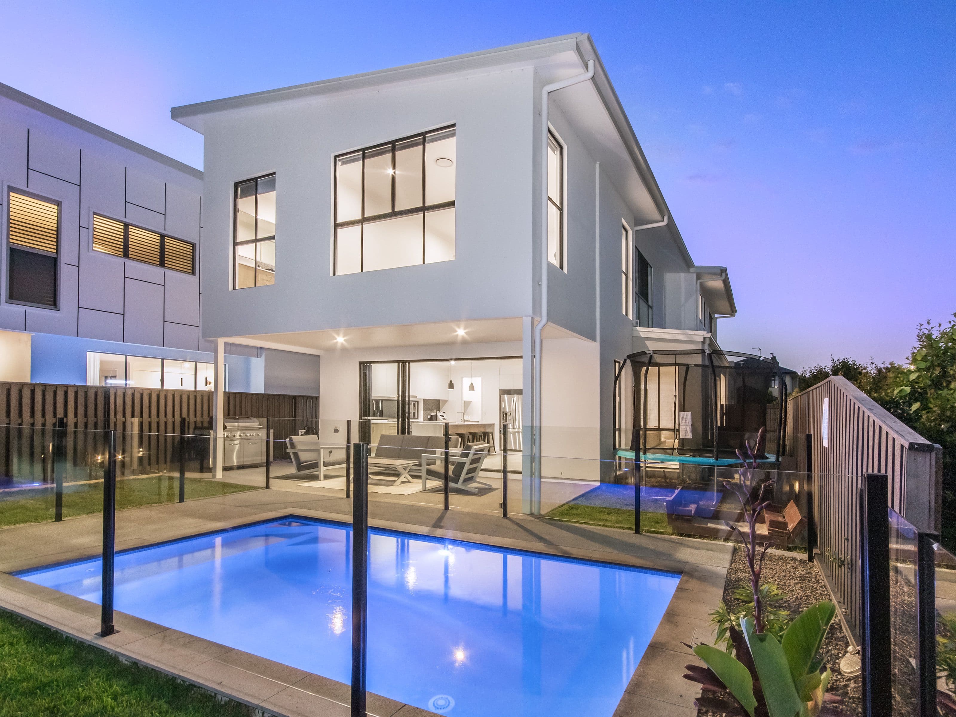 16 Santa Monica Boulevard, Hope Island QLD 4212, Hope Island - Thumbnail 4