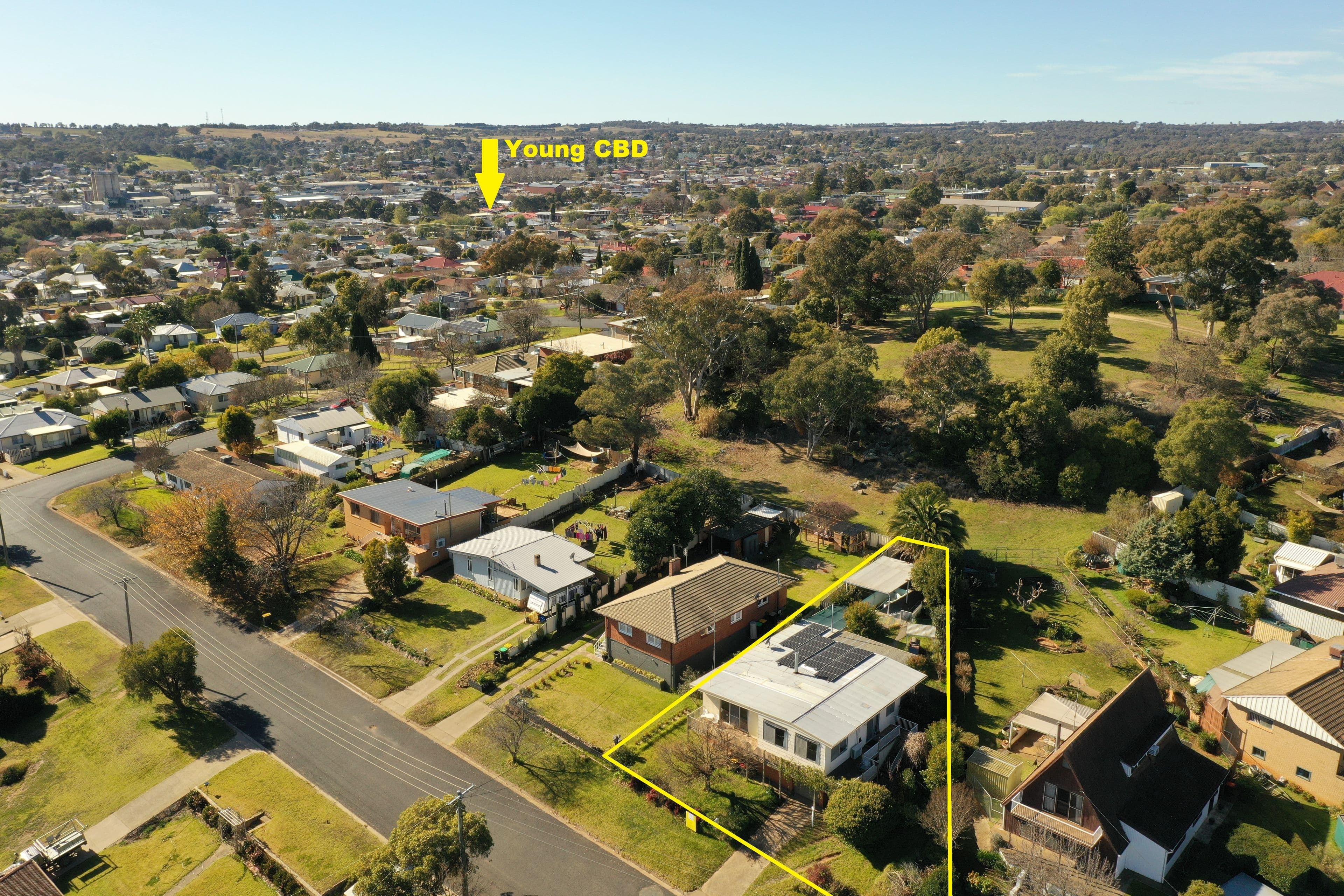 12 Milong Street, Young NSW 2594, Young - Thumbnail 2