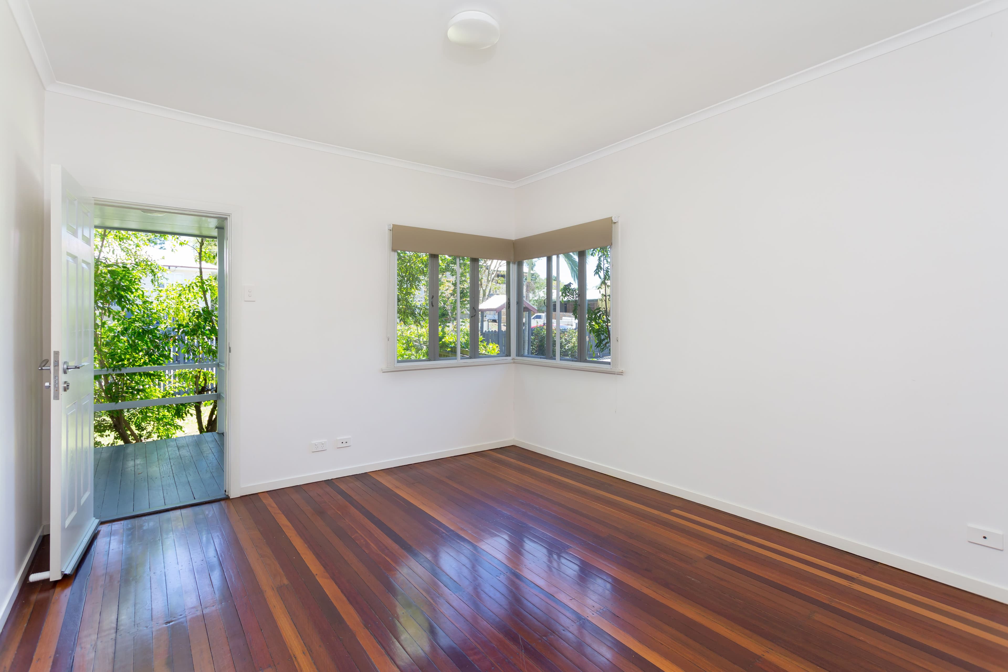 22 Coleman Street, Graceville QLD 4075, Graceville - Thumbnail 3