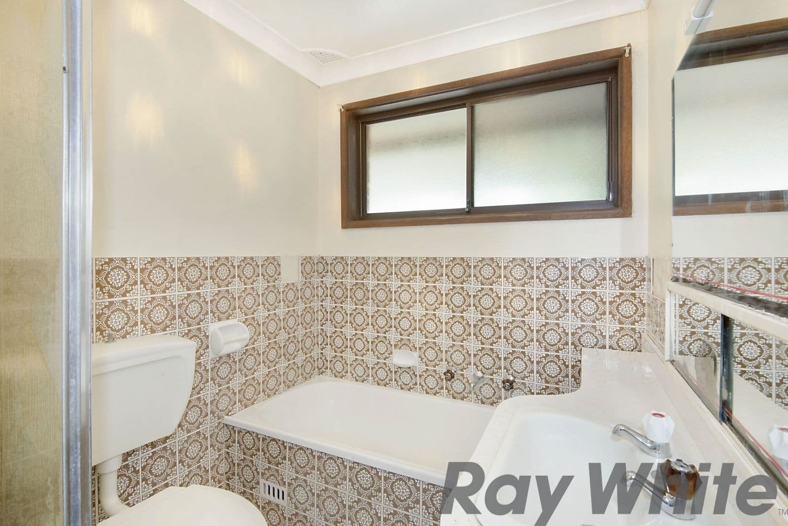 11 Kolodong Drive, Quakers Hill - Thumbnail 7