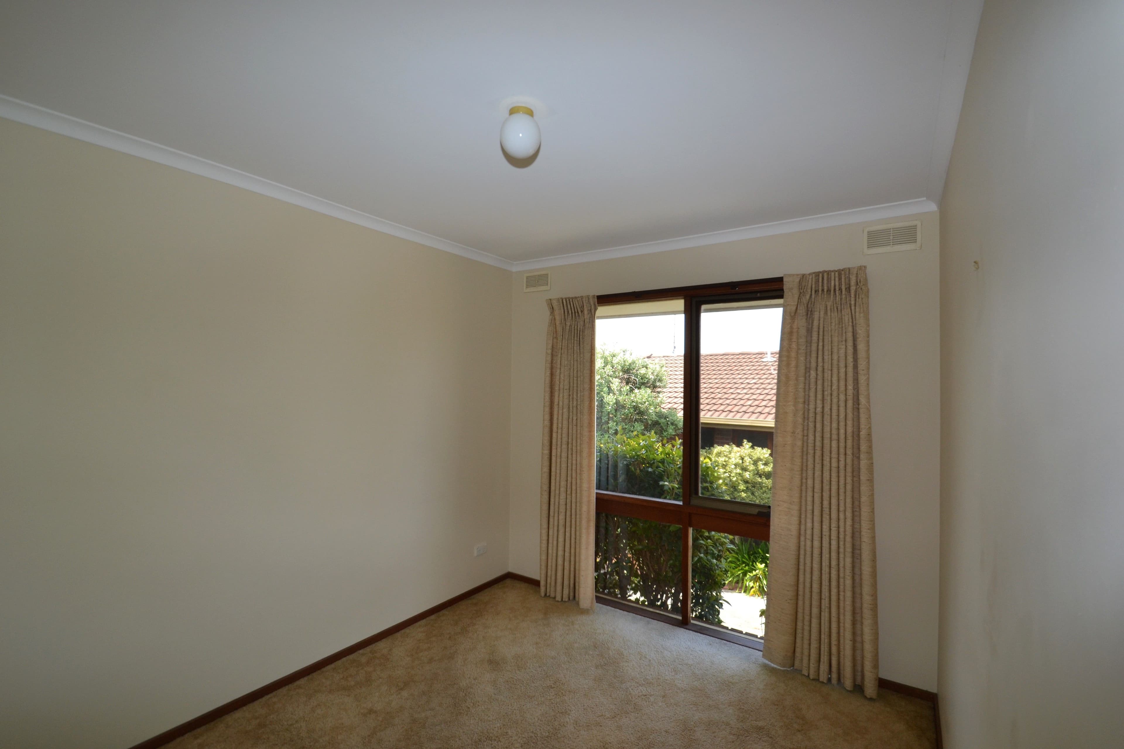 12 Hanley Crescent, Seymour VIC 3660, Seymour - Thumbnail 7