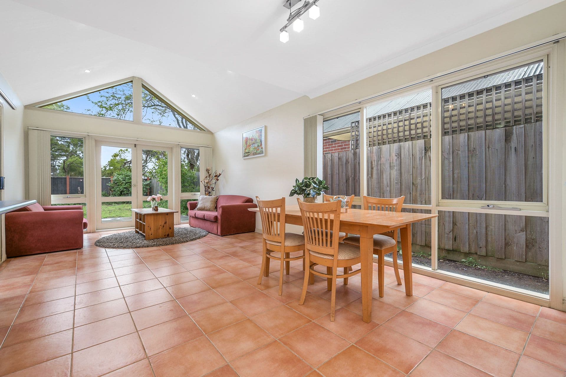 15 Wilona Way, Berwick VIC 3806, Berwick - Thumbnail 4