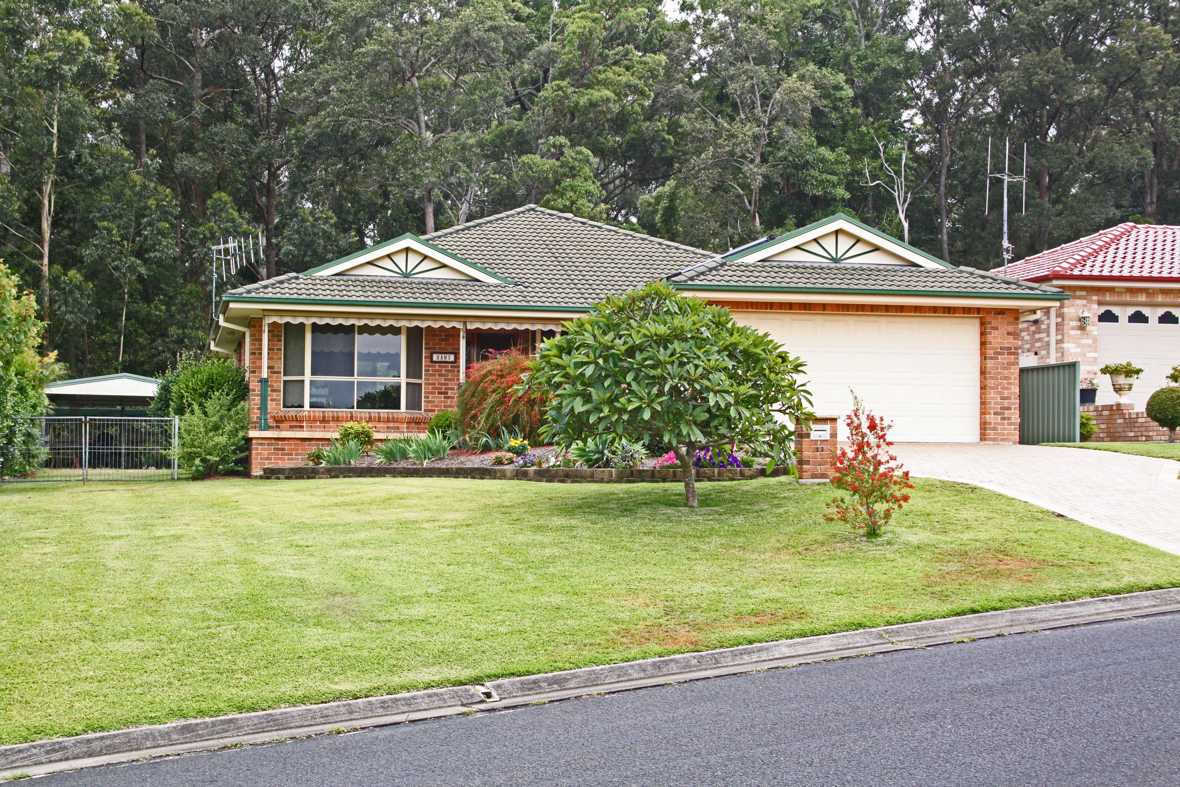 23 Ellerslie Crescent, Lakewood - Image 1