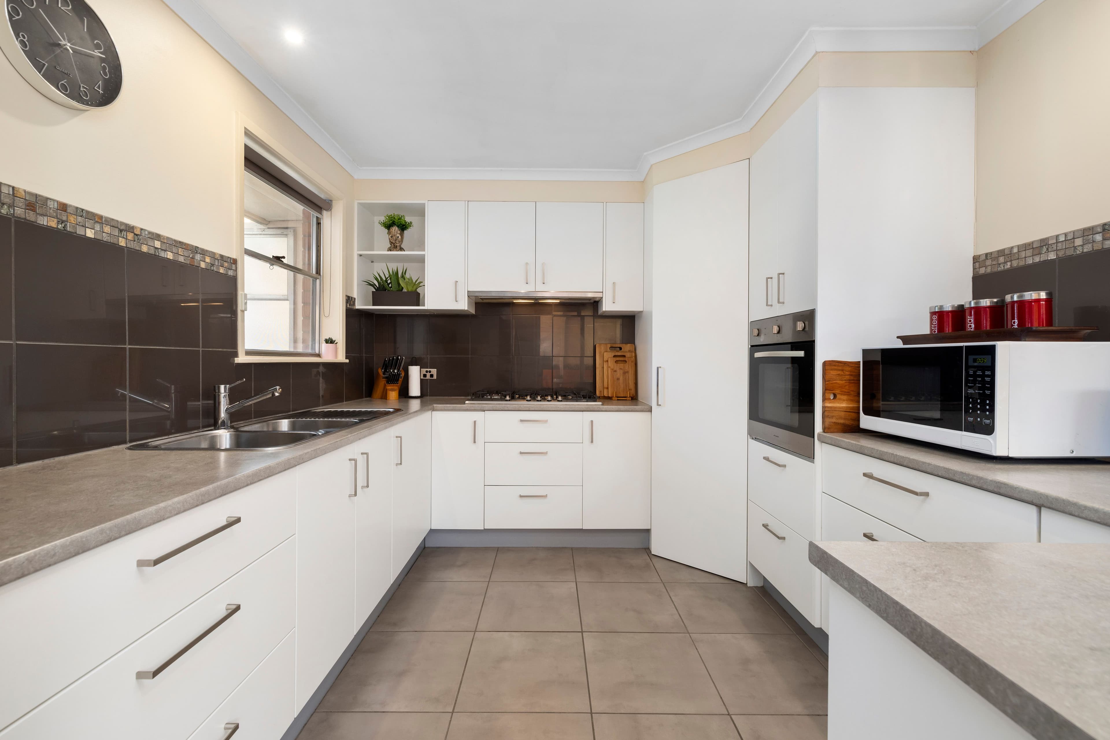 75 Brunning Crescent, Frankston North VIC 3200, Frankston North - Thumbnail 3