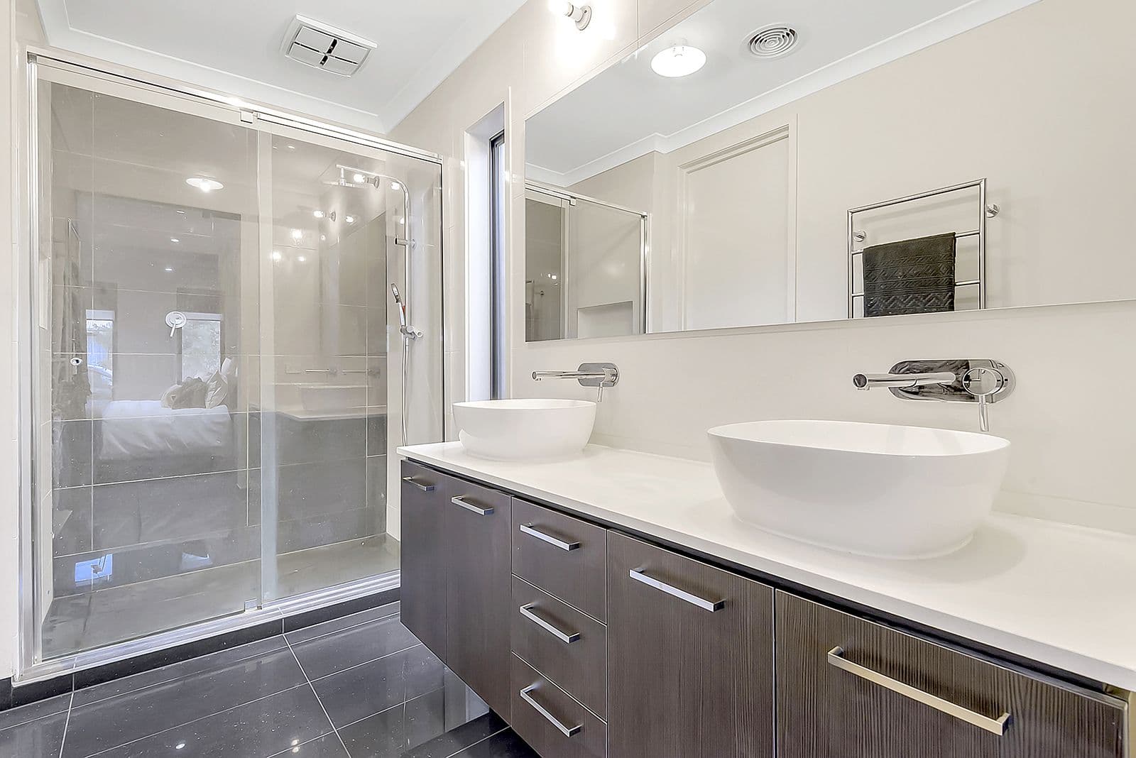 6 Landor Way, Craigieburn VIC 3064, Craigieburn - Thumbnail 4