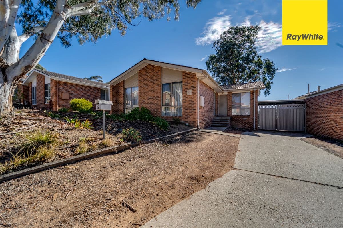 5 Revell Close, Gordon ACT 2906, Gordon - Image 1