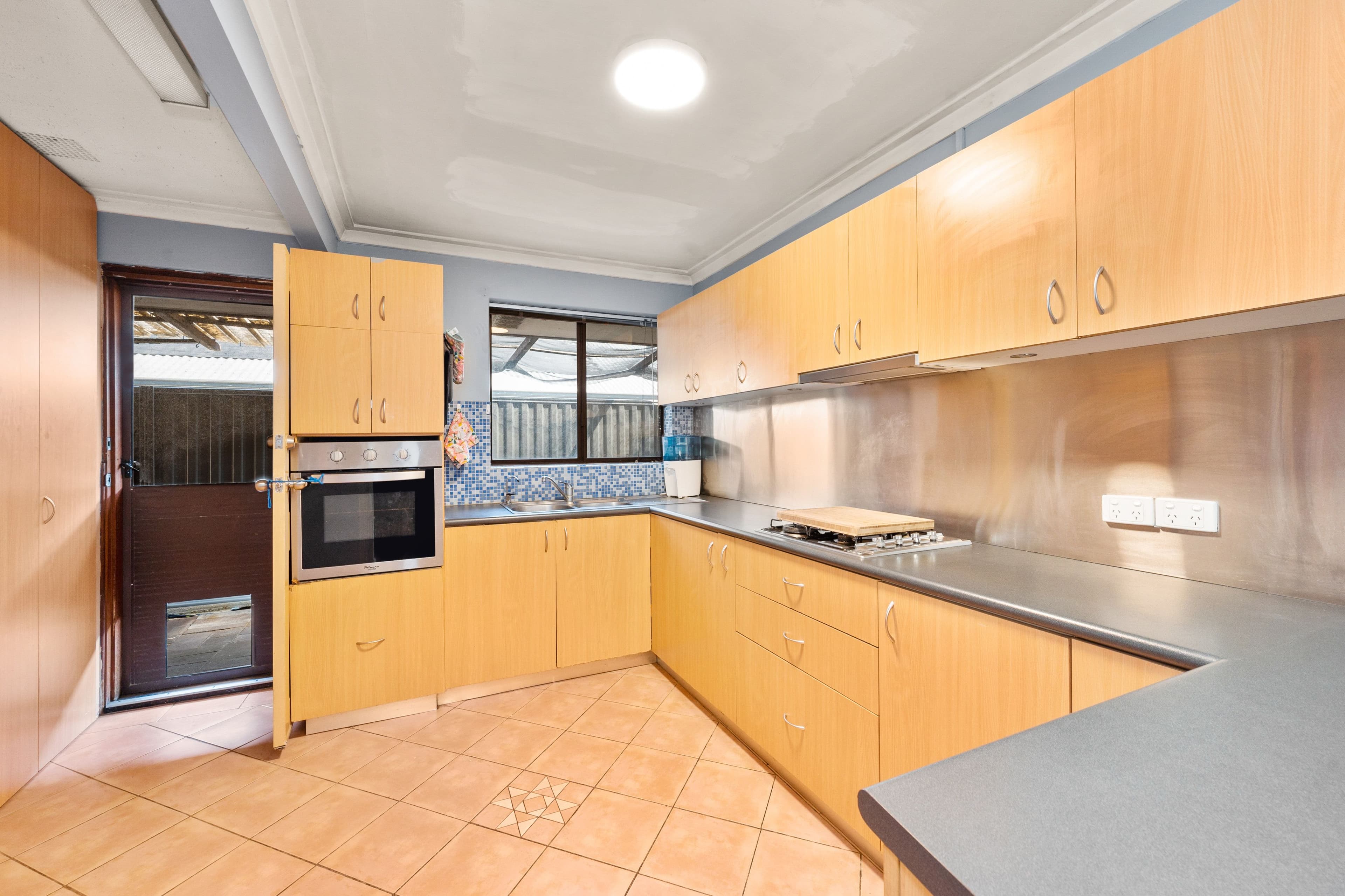 6 Kalyba Place, Duncraig WA 6023, Duncraig - Thumbnail 4