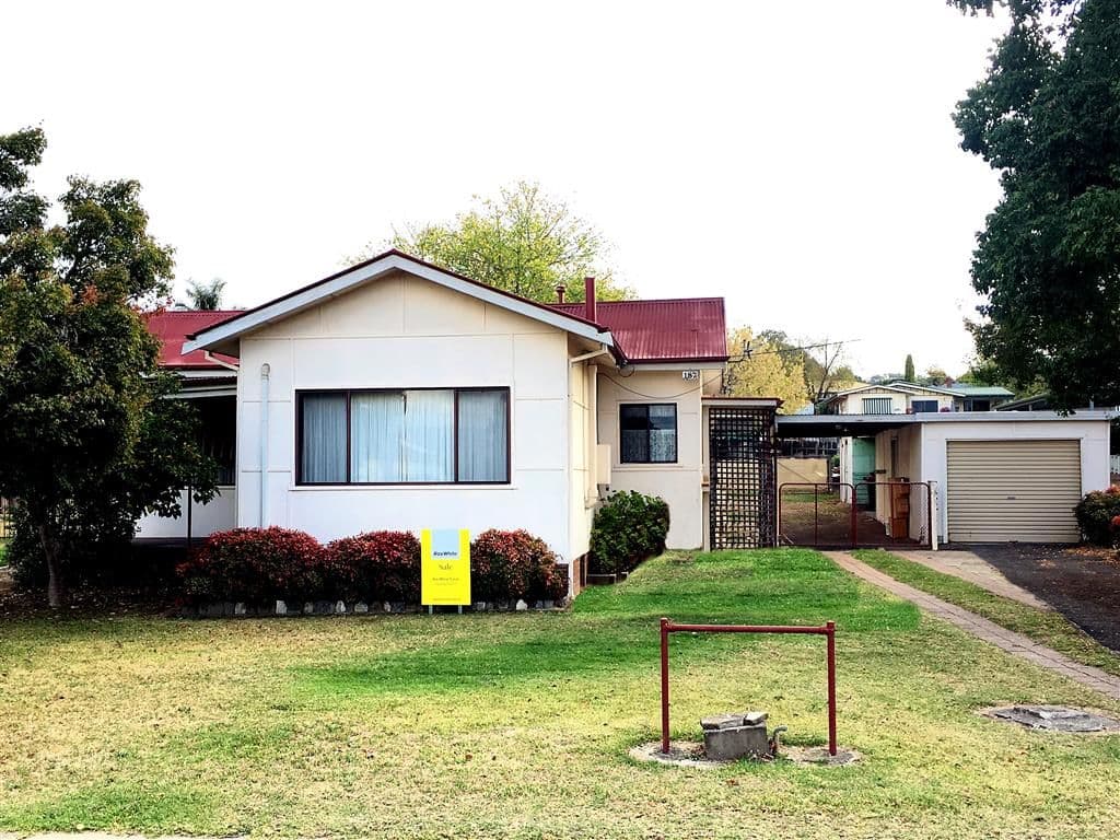 187 Capper Street, Tumut - Image 1