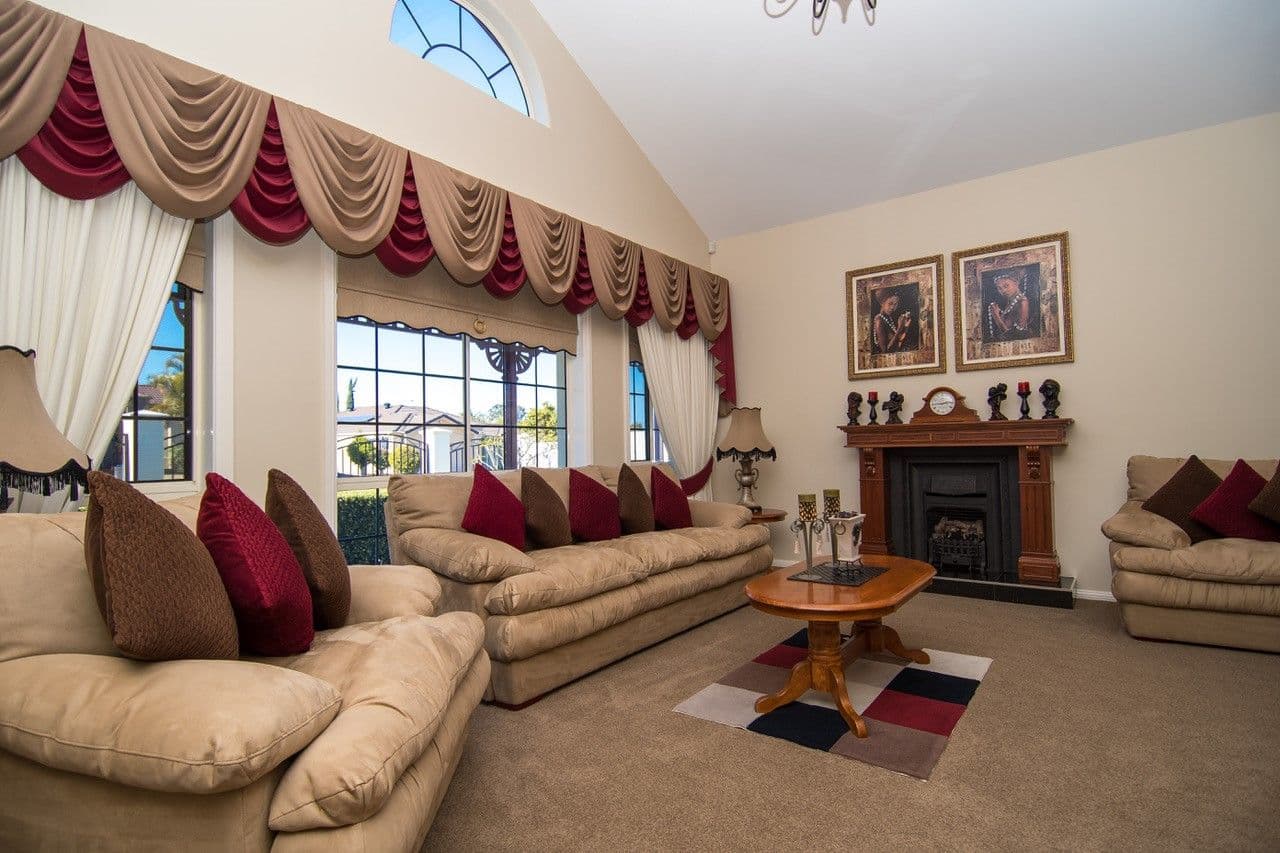 10 Leeds Close, Arundel QLD 4214, Arundel - Thumbnail 6