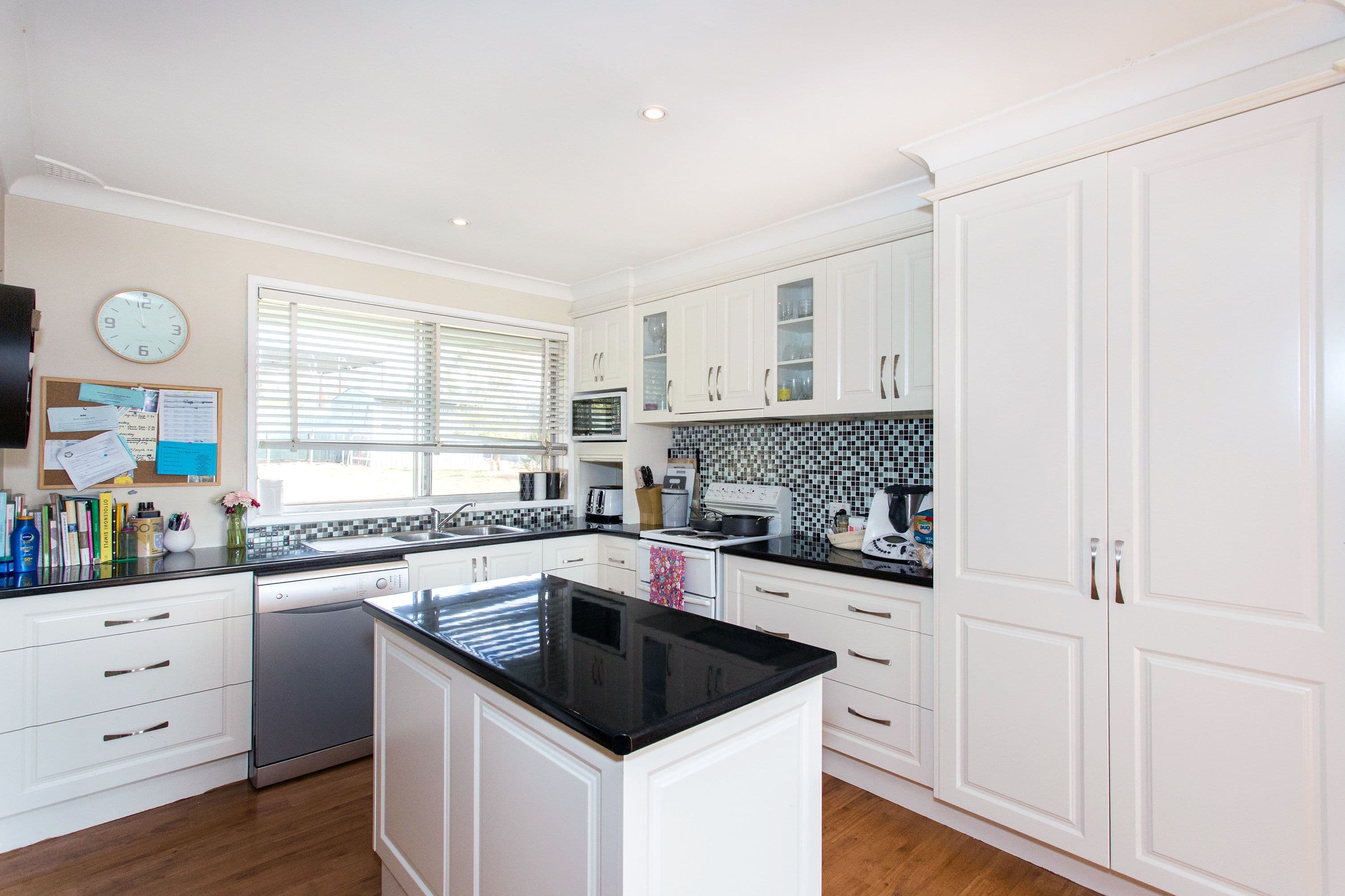 13 Robinson Street, Canowindra - Thumbnail 2
