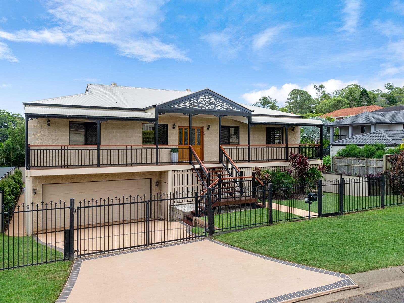 21 Sunset Place, Carindale QLD 4152, Carindale - Image 1