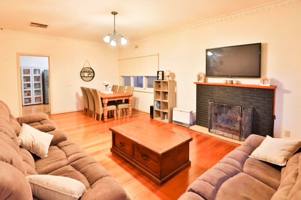 14 Logan Avenue, Mildura VIC 3500, Mildura - Thumbnail 3