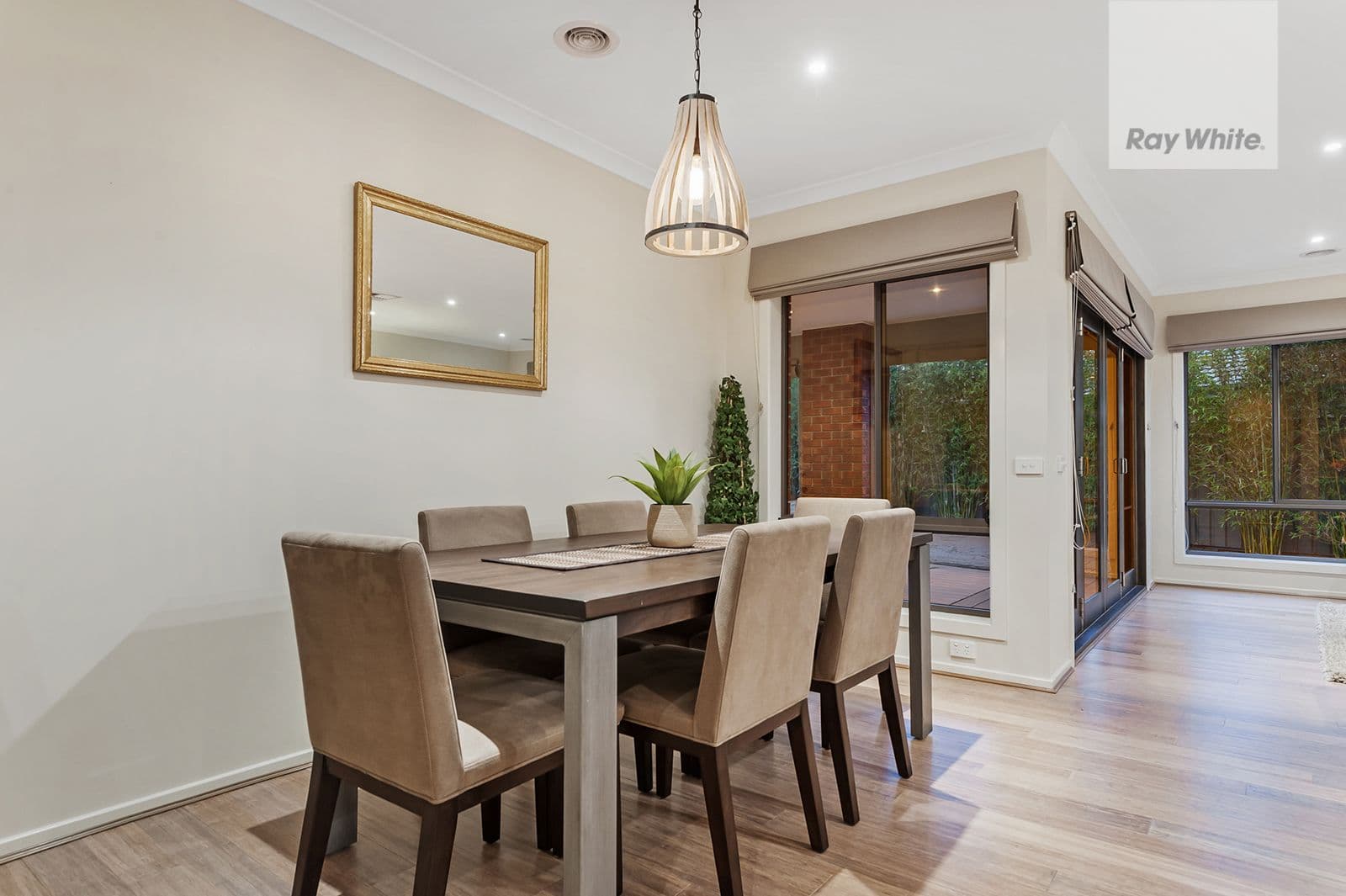 15 Eveline Street, Craigieburn VIC 3064, Craigieburn - Thumbnail 8