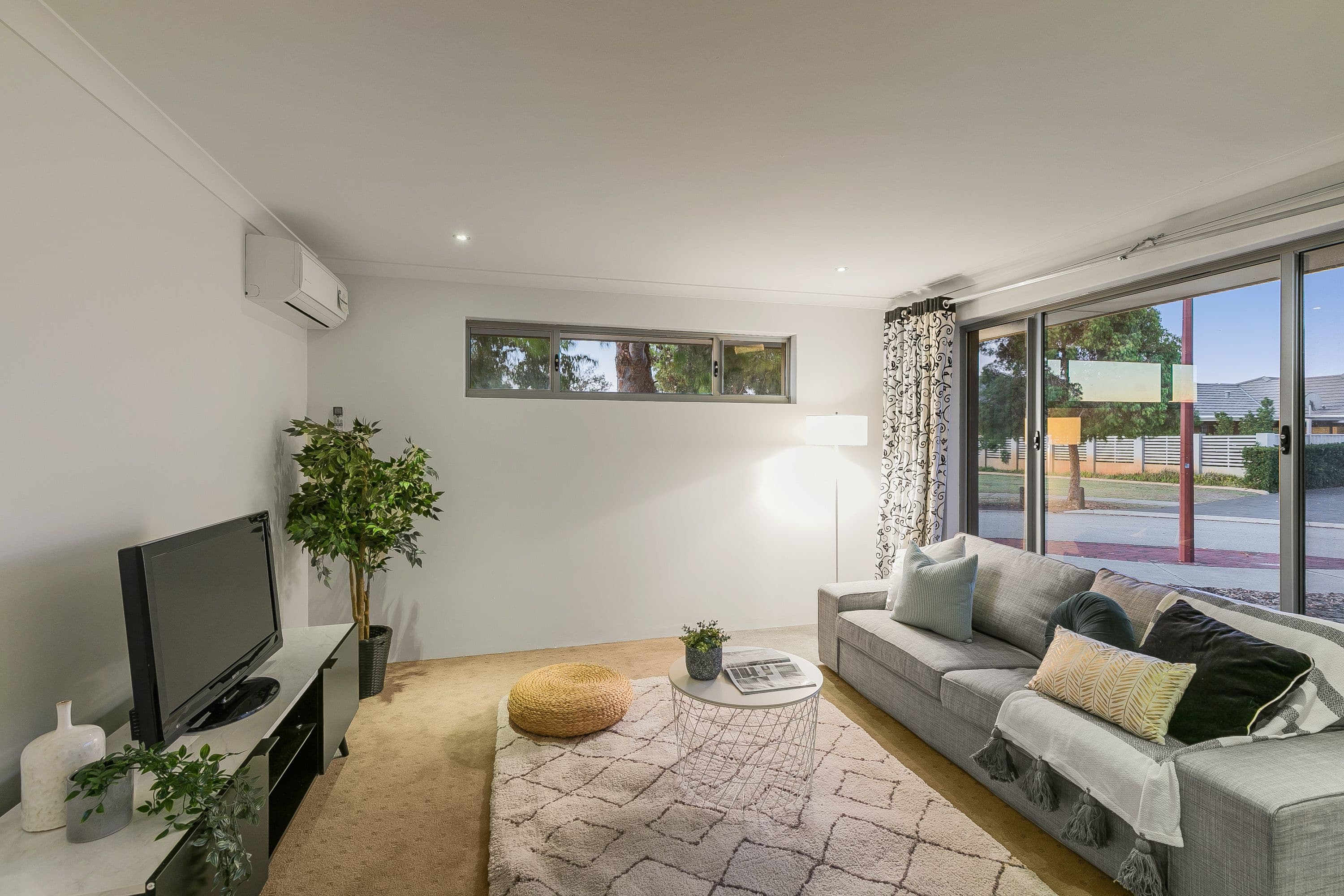 8 Parnell Way, Canning Vale WA 6155, Canning Vale - Thumbnail 5