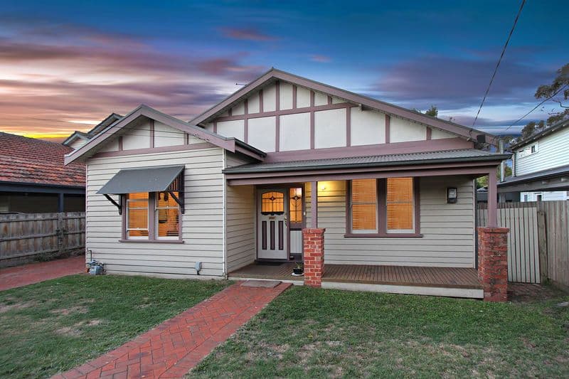 6 Perth Street, Murrumbeena VIC 3163, Murrumbeena - Image 1