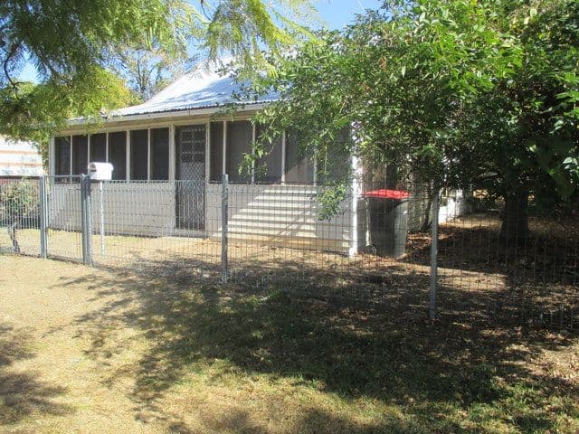 12 Castlereagh Street, Coonamble - Image 1