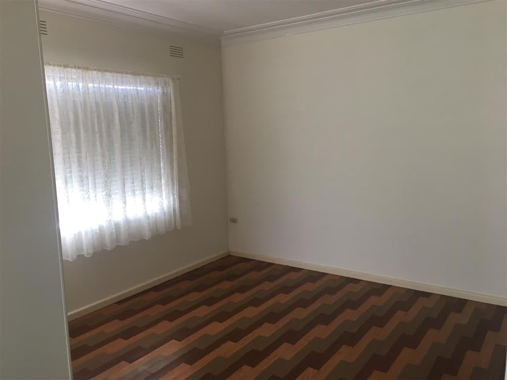 40 Carey Street, Tumut - Thumbnail 6