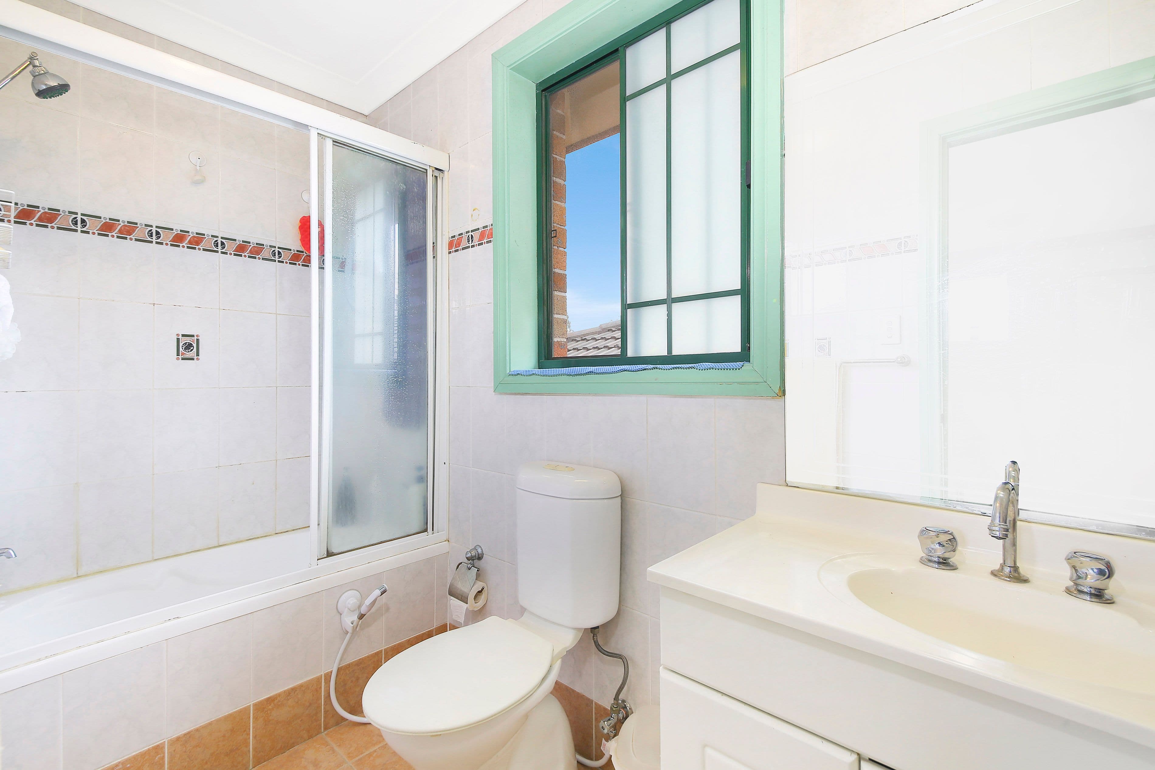 126 Rawson Road, Greenacre NSW 2190, Greenacre - Thumbnail 6