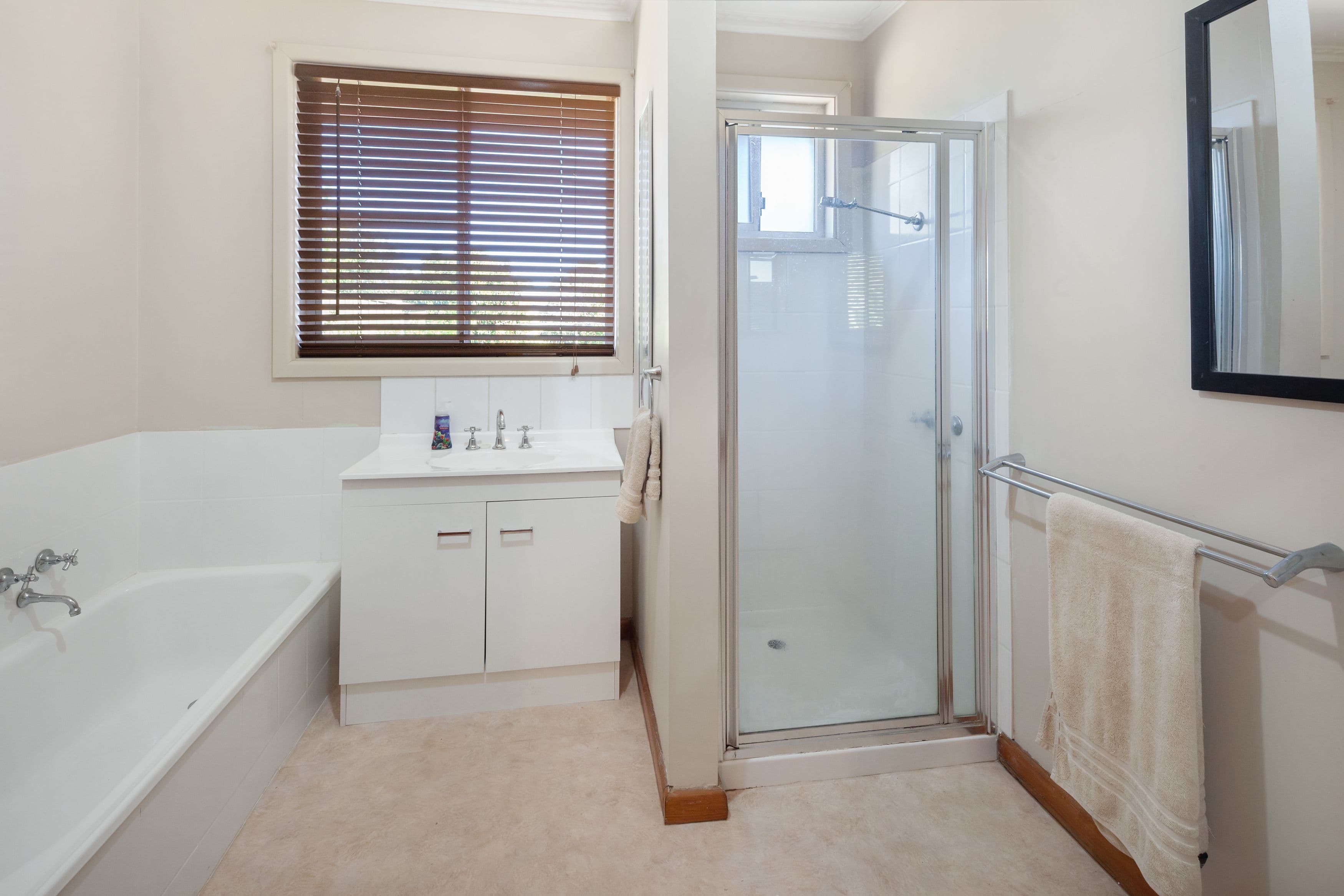 24 Vale Street, Alfredton VIC 3350, Alfredton - Thumbnail 8
