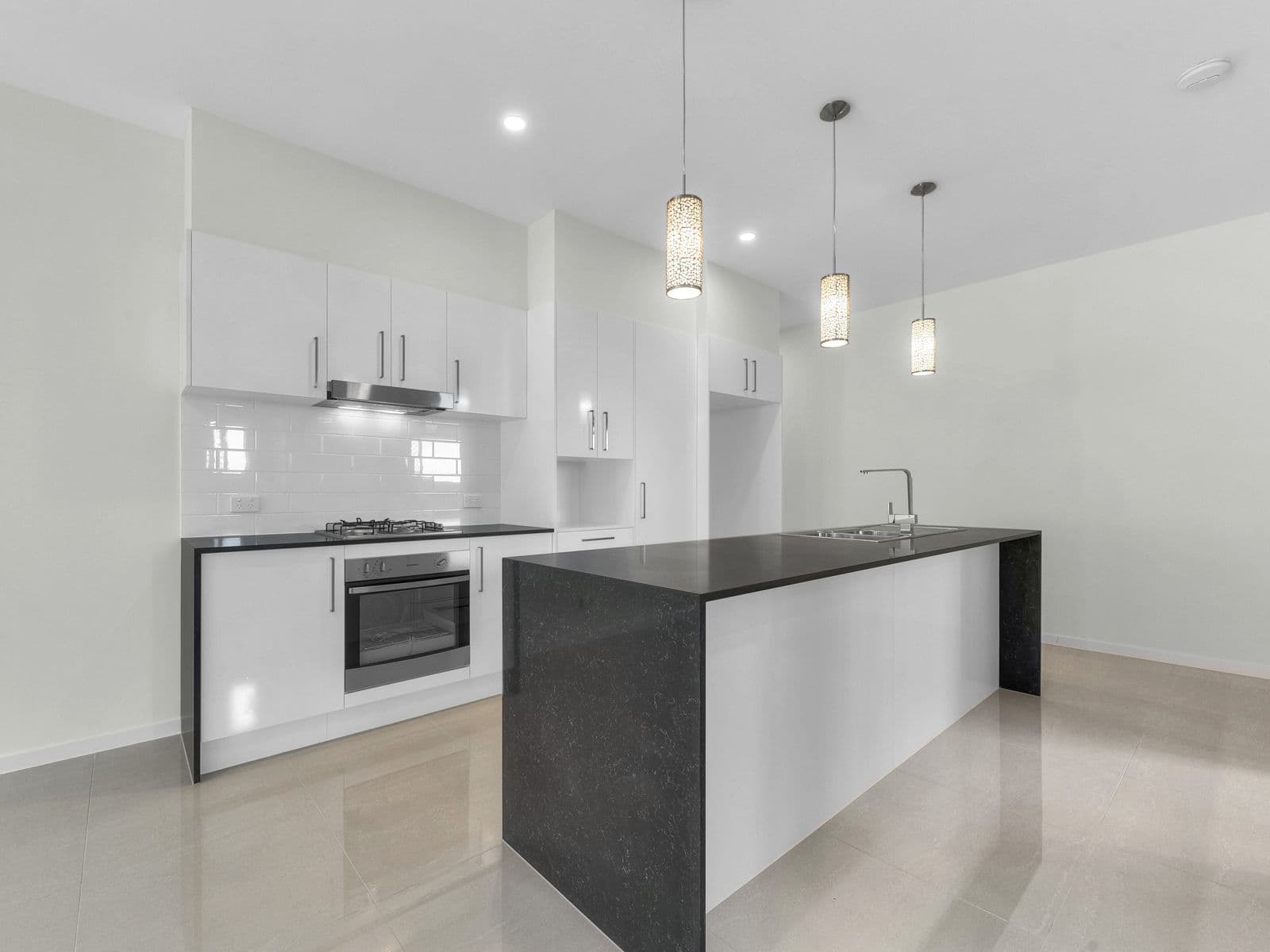 74 Gosford Street, Mount Gravatt QLD 4122, Mount Gravatt - Thumbnail 2
