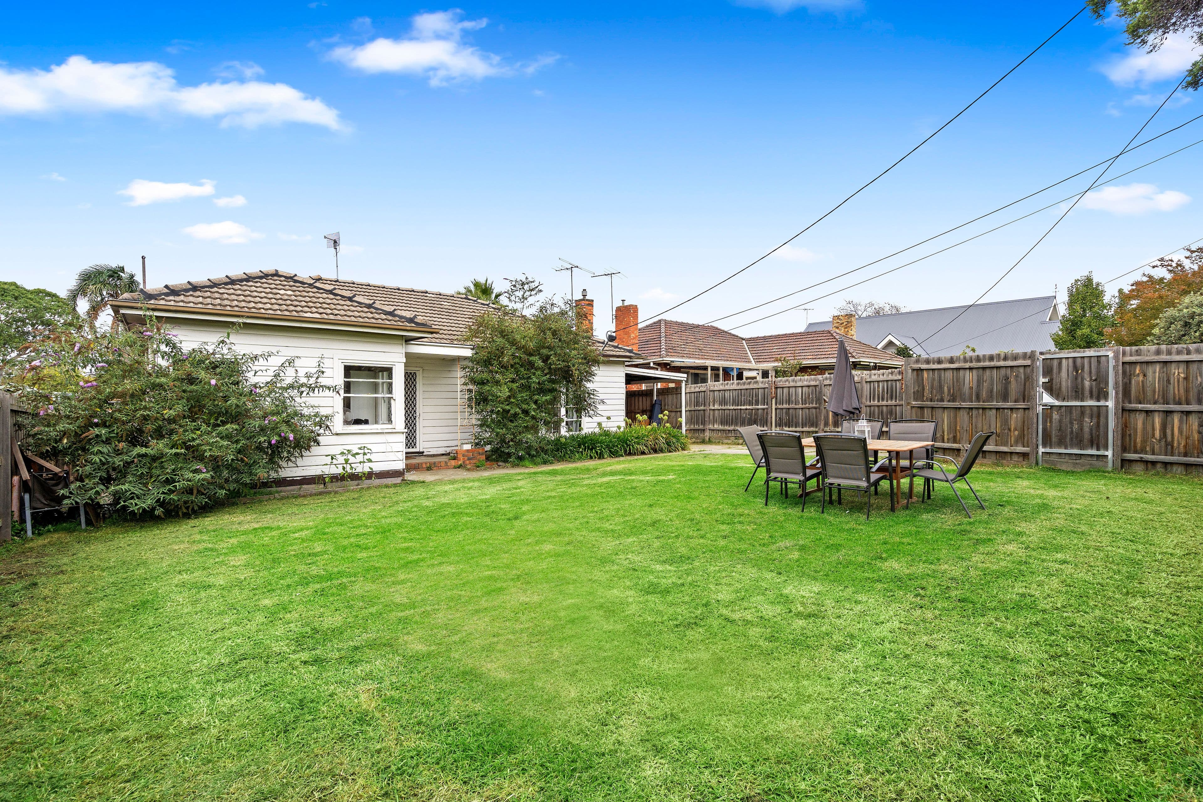 54 Jack Road, Cheltenham VIC 3192, Cheltenham - Thumbnail 5
