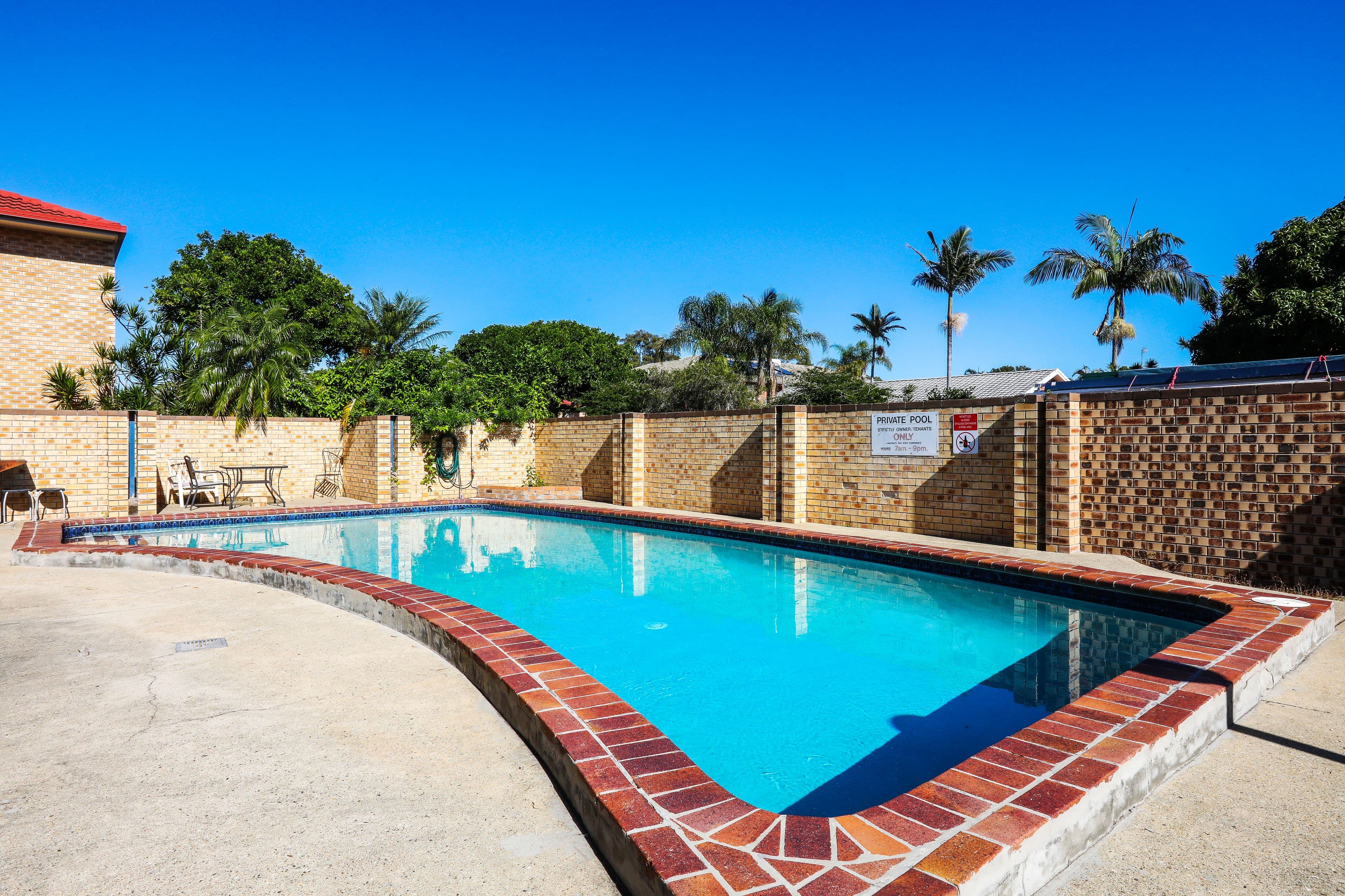 54-56 Karbunya Street, Mermaid Waters QLD 4218, Mermaid Waters - Thumbnail 4