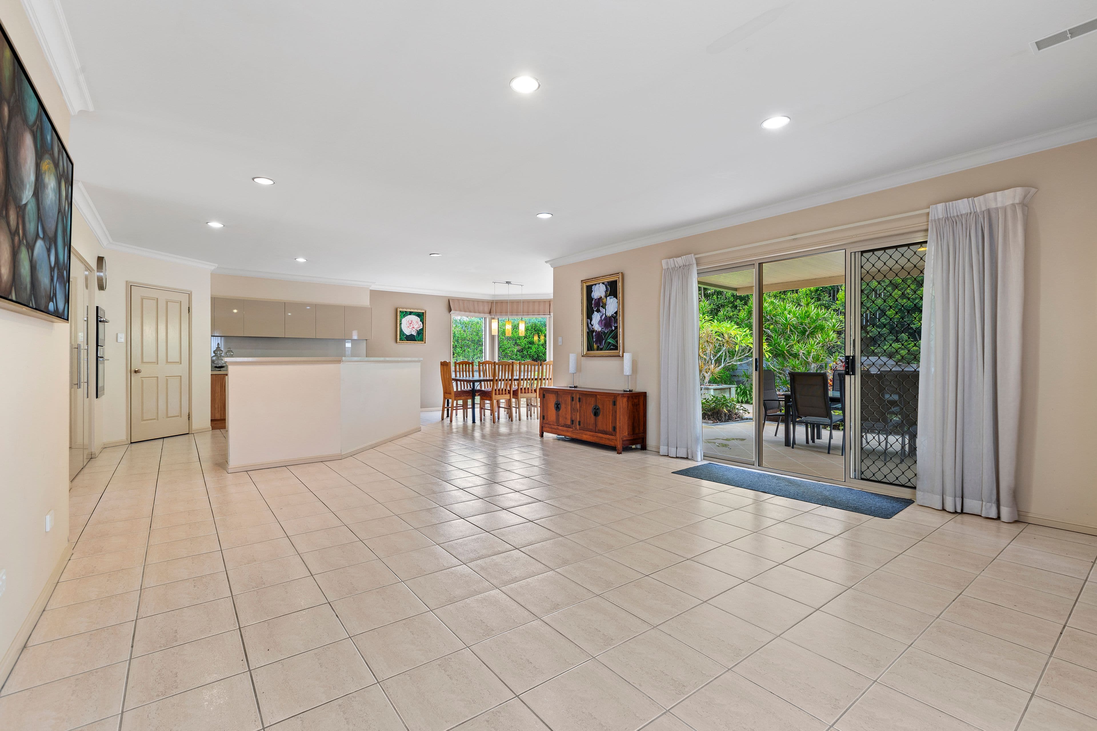 27 Cambridge Place, Wishart QLD 4122, Wishart - Thumbnail 5